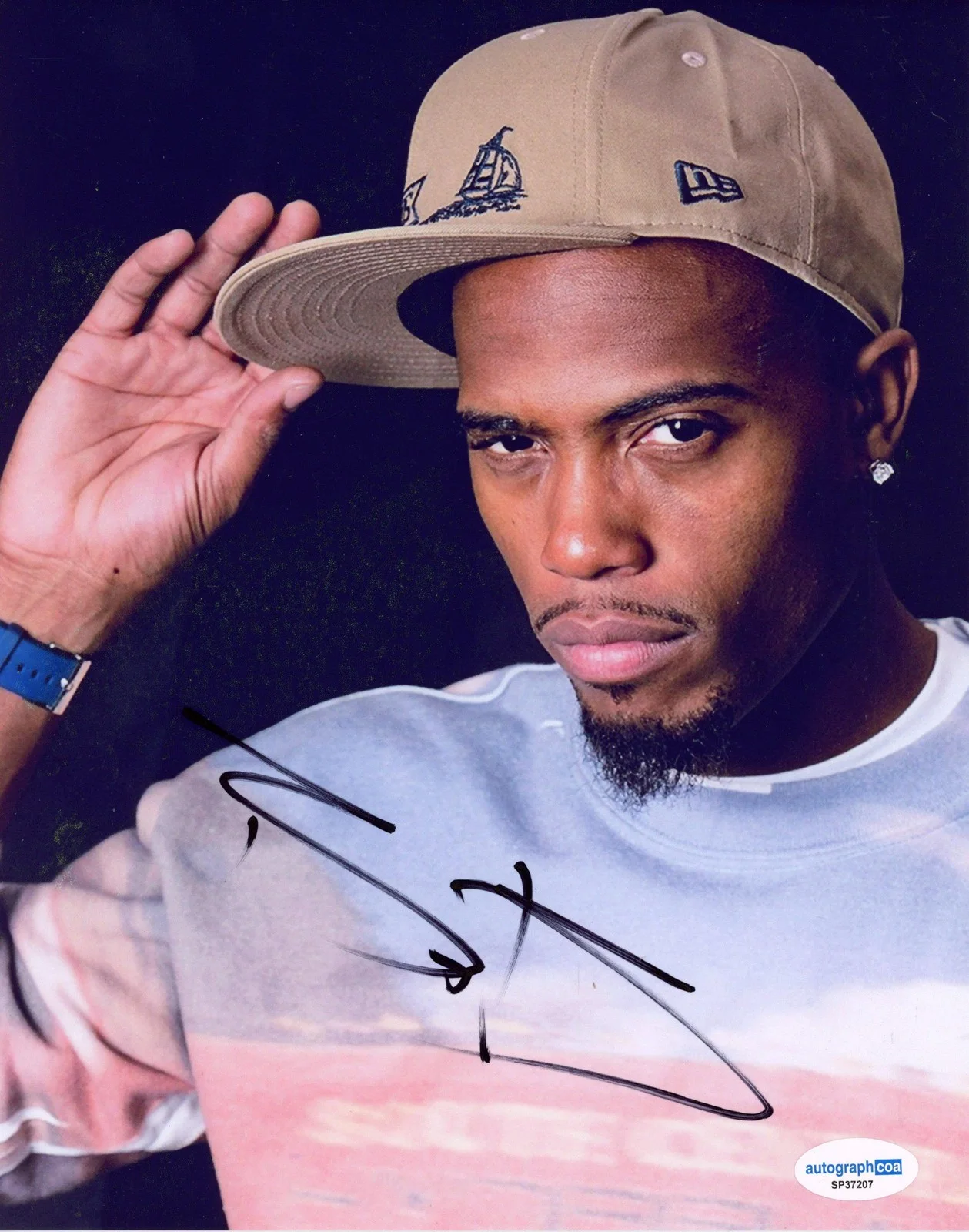 B.o.B — B.o.B "Airplanes" Rapper AUTOGRAPH Signed Autographed 8x10 Photo ACOA, изображение 2