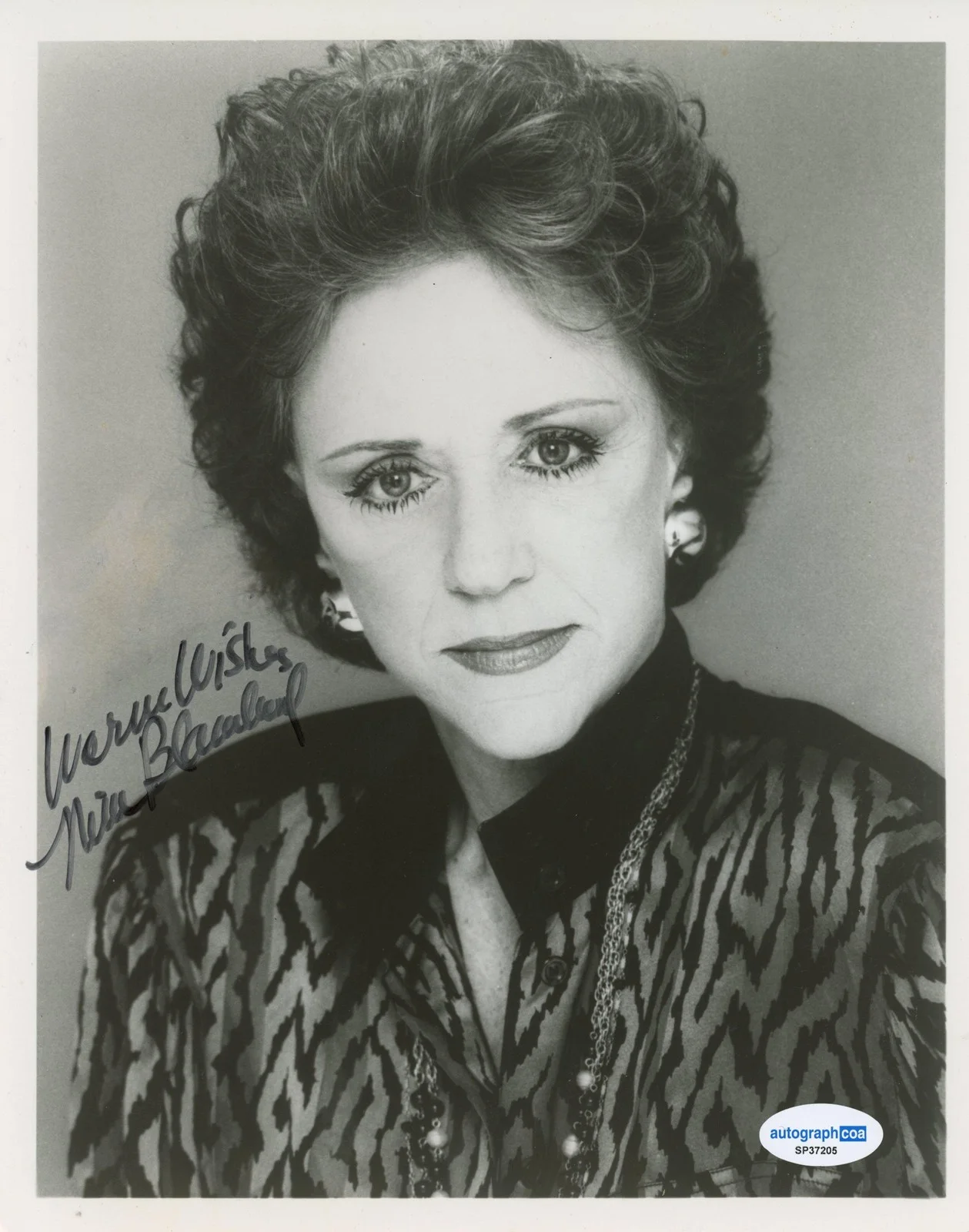 Nina Blanchard — Nina Blanchard AUTOGRAPH Signed Modeling Agency Founder 8x10 Photo ACOA, image 2