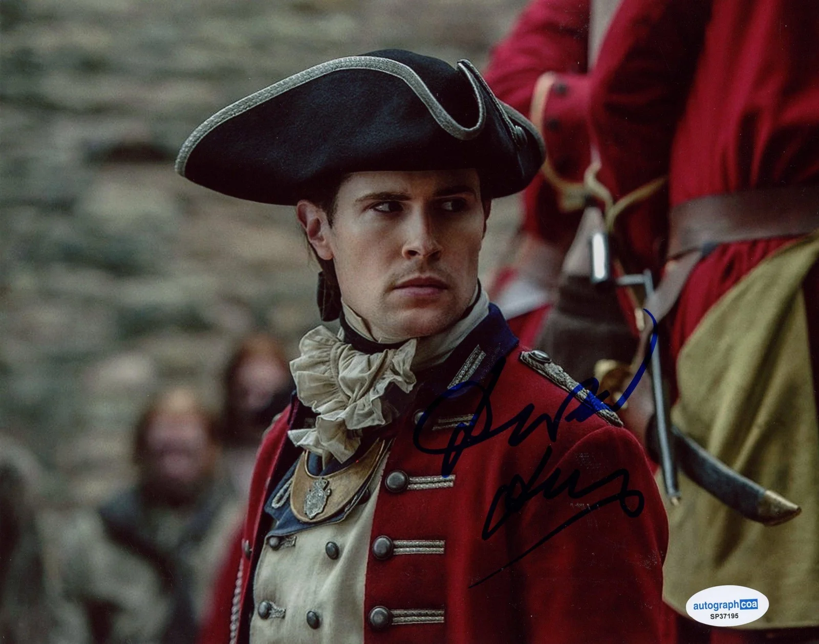 David Berry — David Berry "Outlander" AUTOGRAPH Signed 'Lord John Grey' 8x10 Photo B ACOA, изображение 2