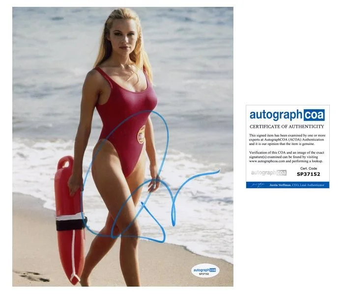 Pamela Anderson — Pamela Anderson "Baywatch" AUTOGRAPH Signed 'C.J. Parker' 8x10 Photo ACOA