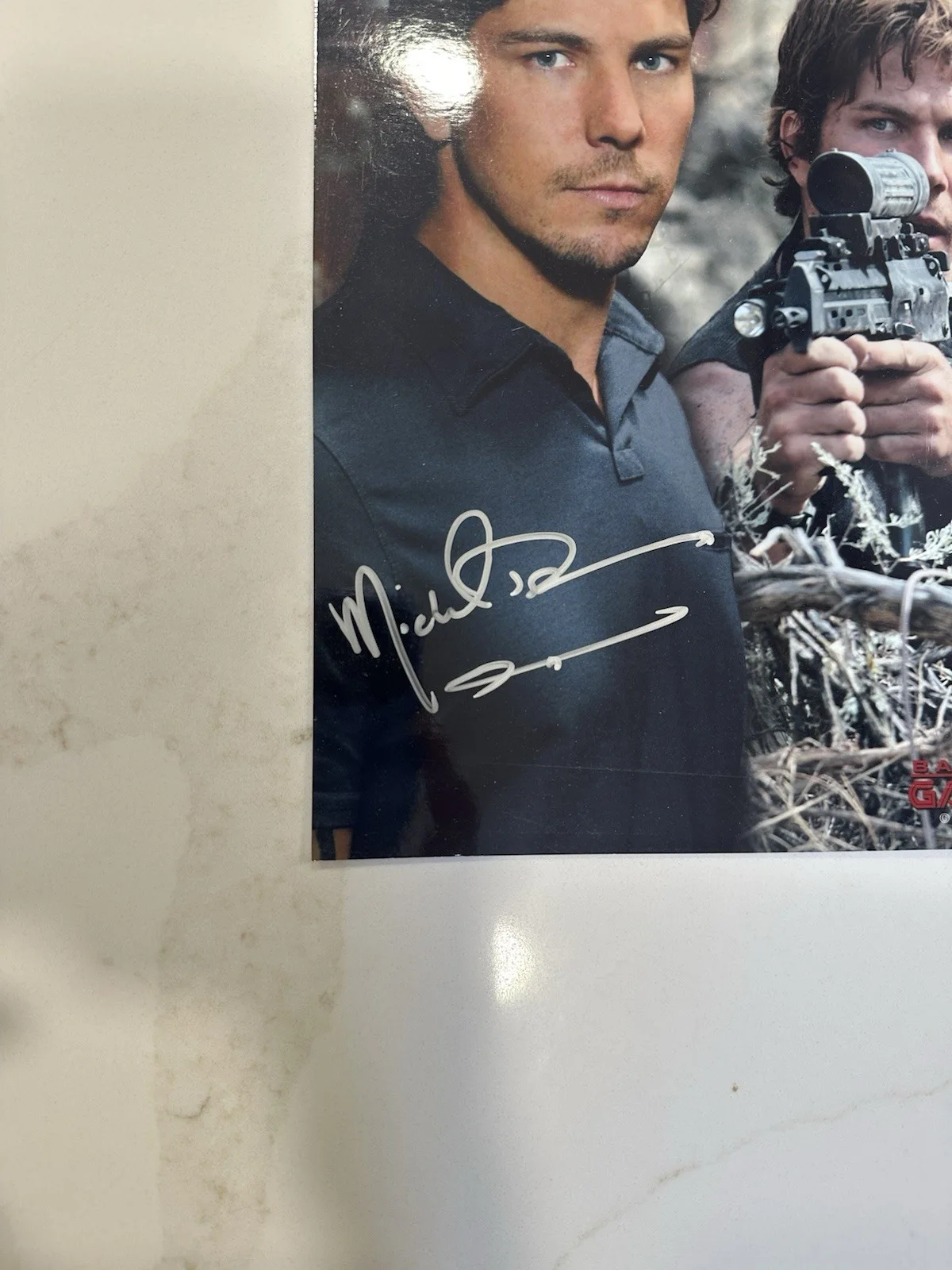Michael Trucco (Samuel Anders) Autographed Battlestar Galactica 8x10 Photo, image 2