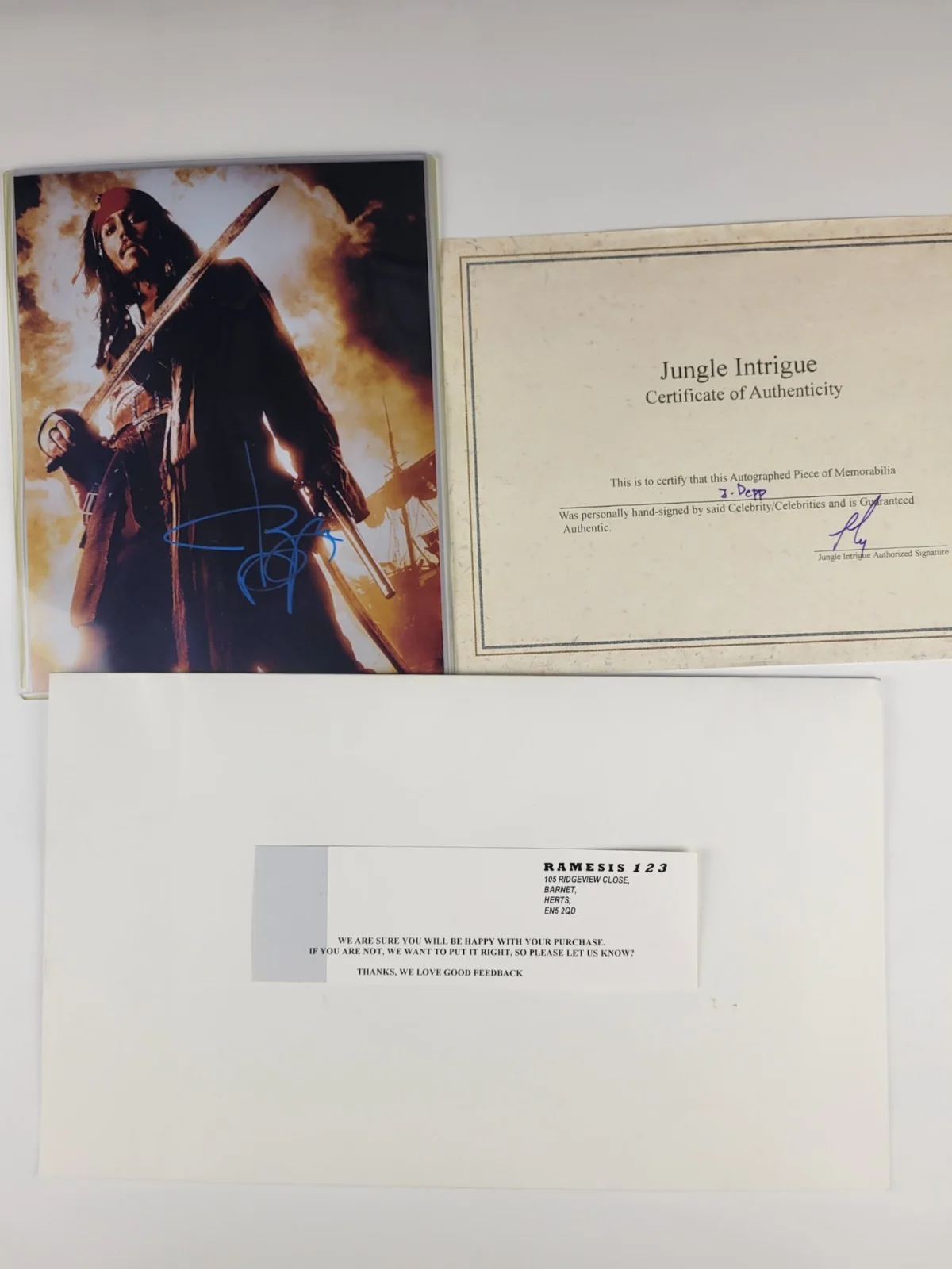 Johnny Depp — Johnny Depp Signed 8x10 Photo Captain Jack Sparrow Autograph w/ COA, image 2