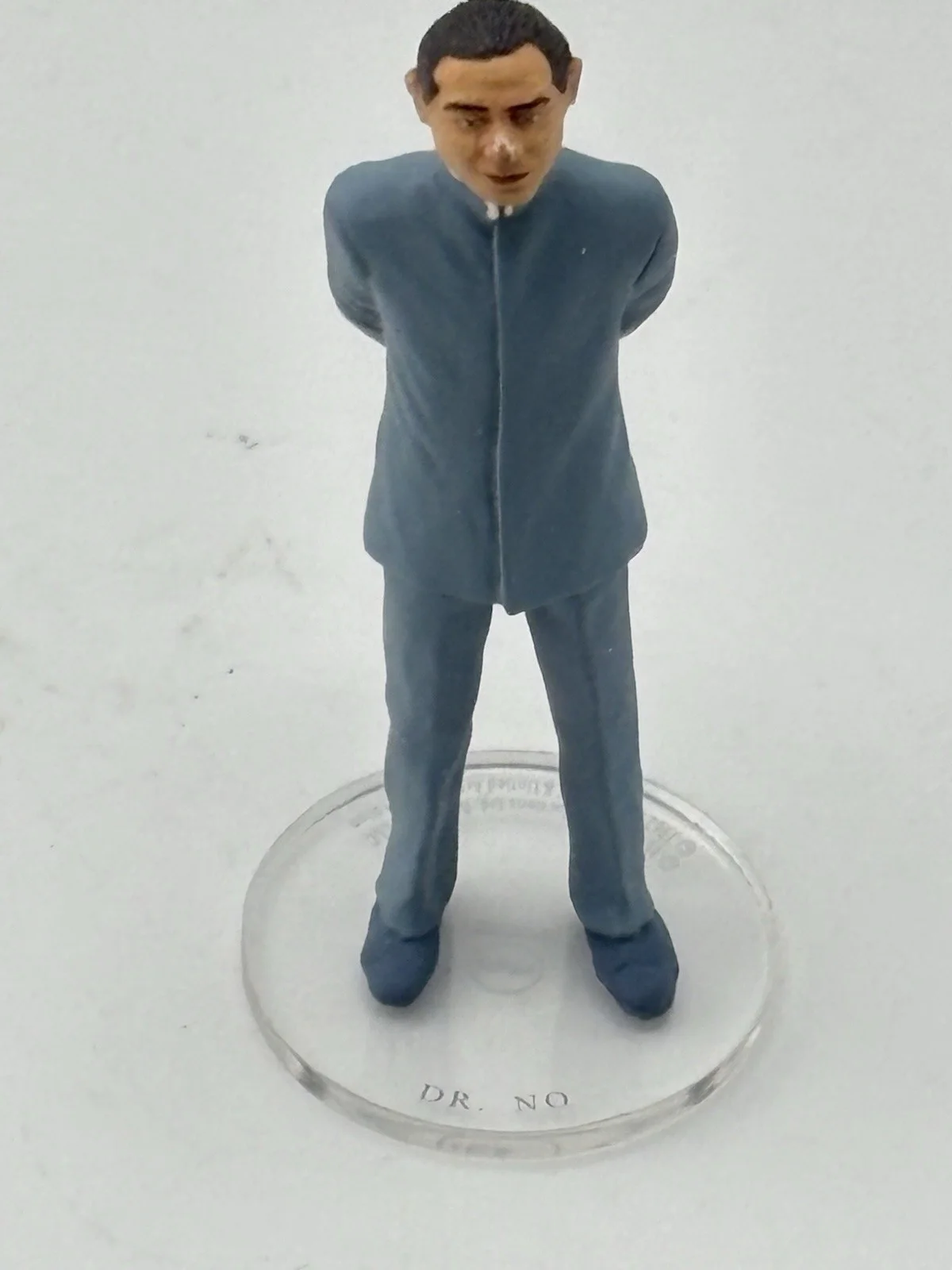 JAMES BOND 007 Corgi ICON figure Boxed - DR NO F04031, изображение 2