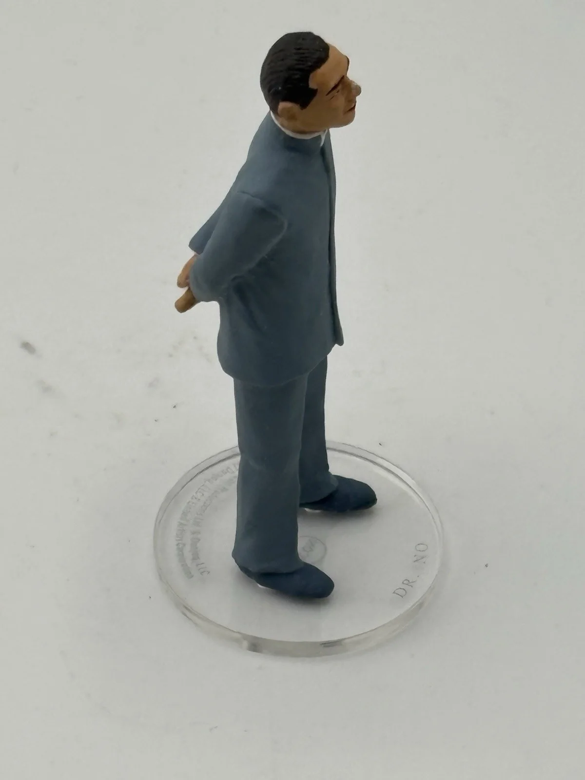 JAMES BOND 007 Corgi ICON figure Boxed - DR NO F04031, изображение 5