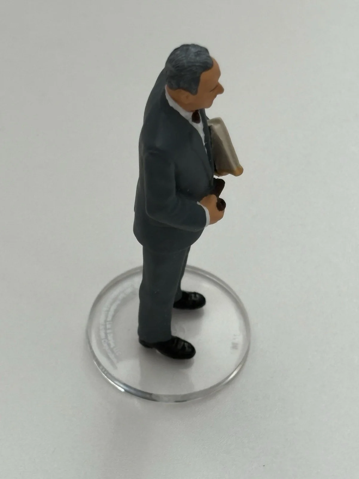 JAMES BOND 007 Corgi ICON figure Boxed- M - Bernard Lee, image 5