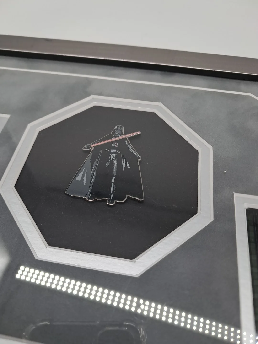 Darth Vader Presentation Badge 35mm Film Cell 158/750 Limited Edition, image 5