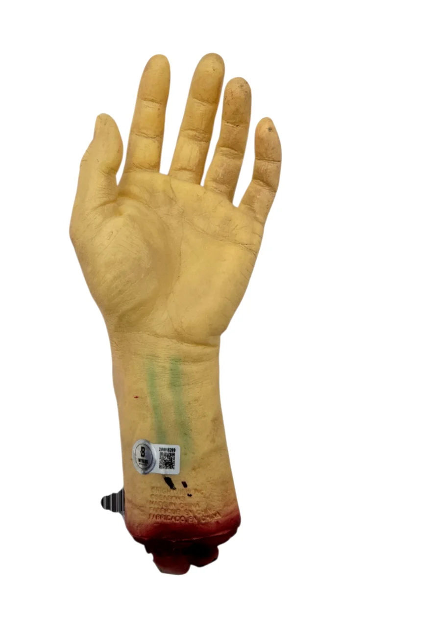 Tobin Bell — Tobin Bell Signed SAW Jigsaw Hand Prop Autograph Horror Beckett COA 269, изображение 3