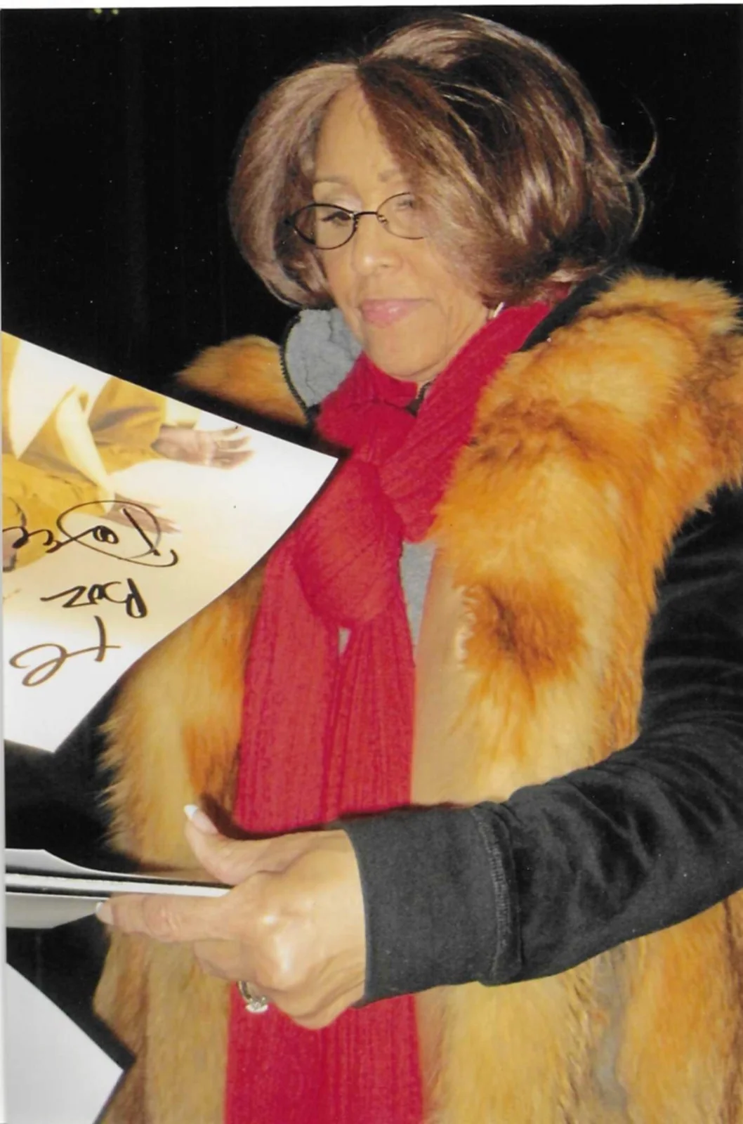 Darlene Love R&B singer REAL hand SIGNED Autographed 8x10" Photo #2, image 2