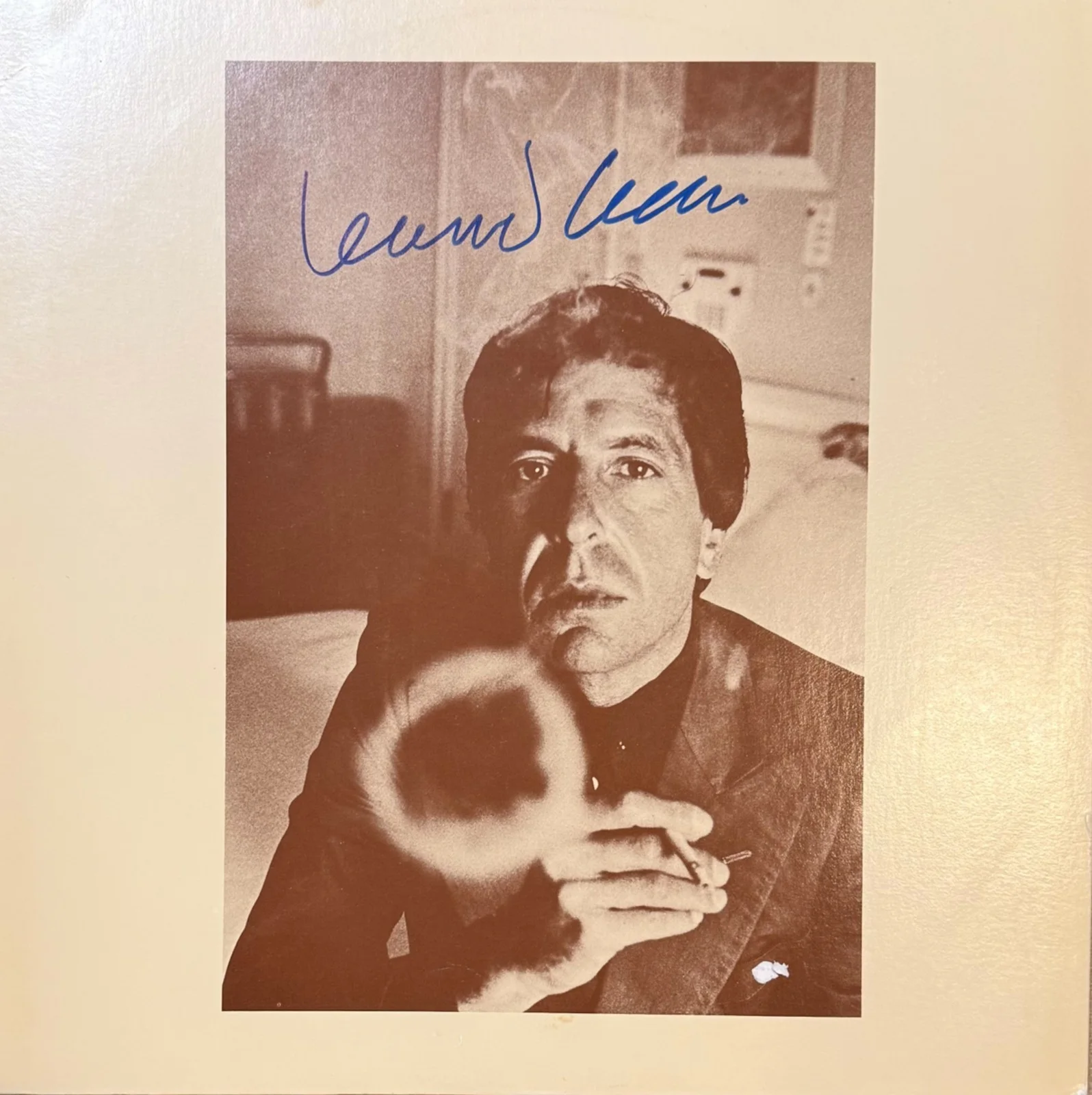 Leonard Cohen Singer and Poet REAL signed Autographed Album Record, изображение 2