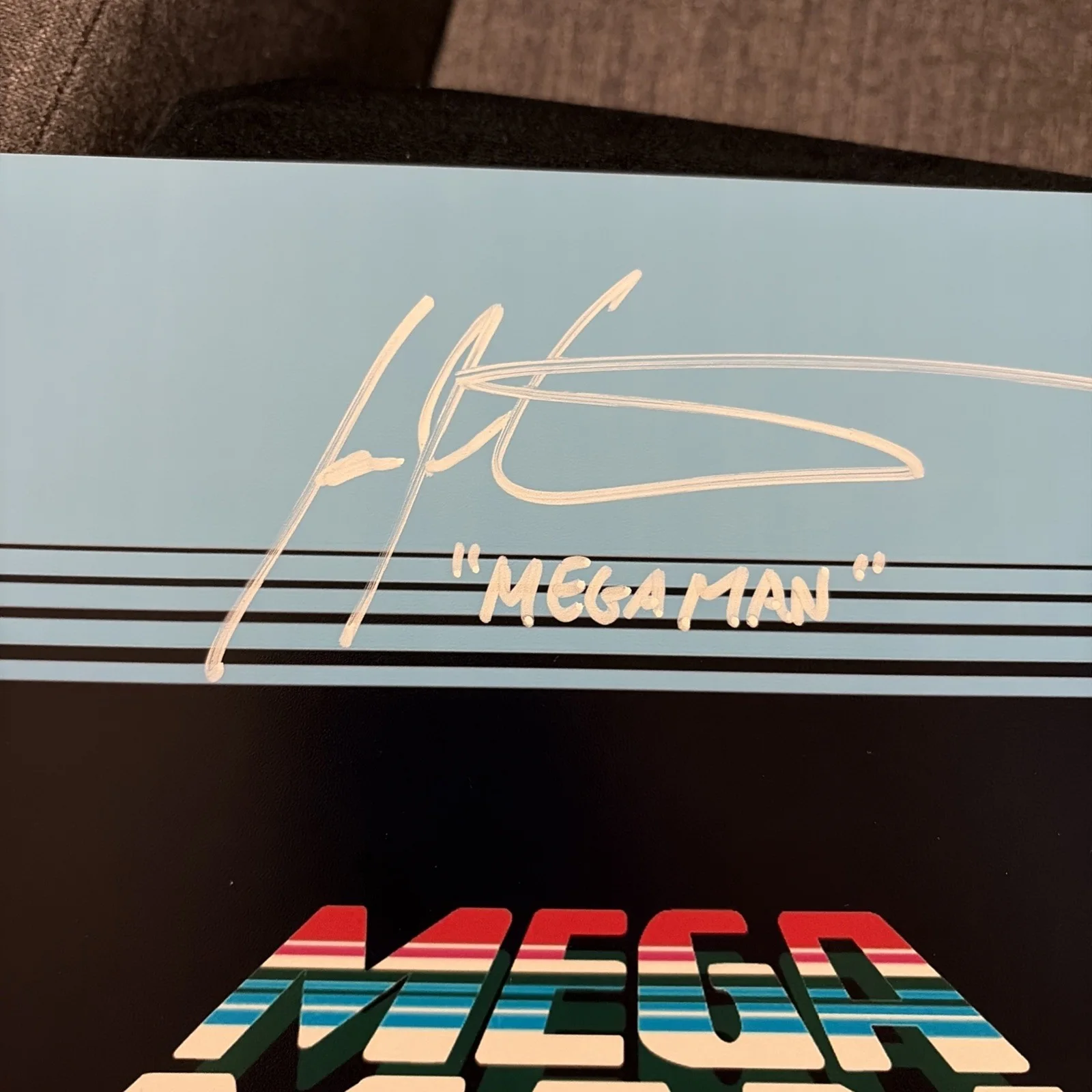 Ian James Corlett — Signed 11x14 IAN JAMES CORLETT Autograph Inscribed Megaman JSA COA, изображение 2