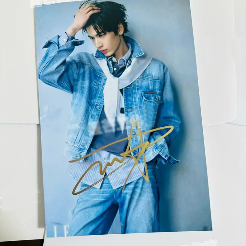 New Zhang Linghe Autographed Signed Photos Card, image 4