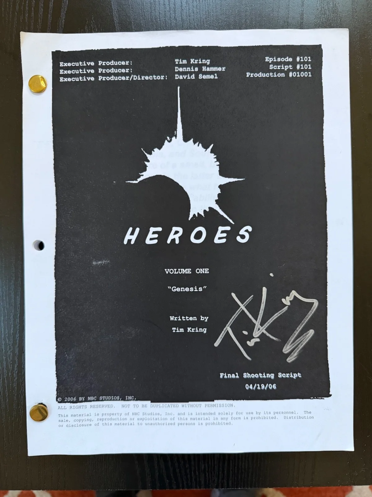 Creator/Writer/E.P. Tim Kring, Cast — HEROES TV Master Collection: Tim Kring Signed PILOT SCRIPT #101 + Signed 8x10s +, image 2