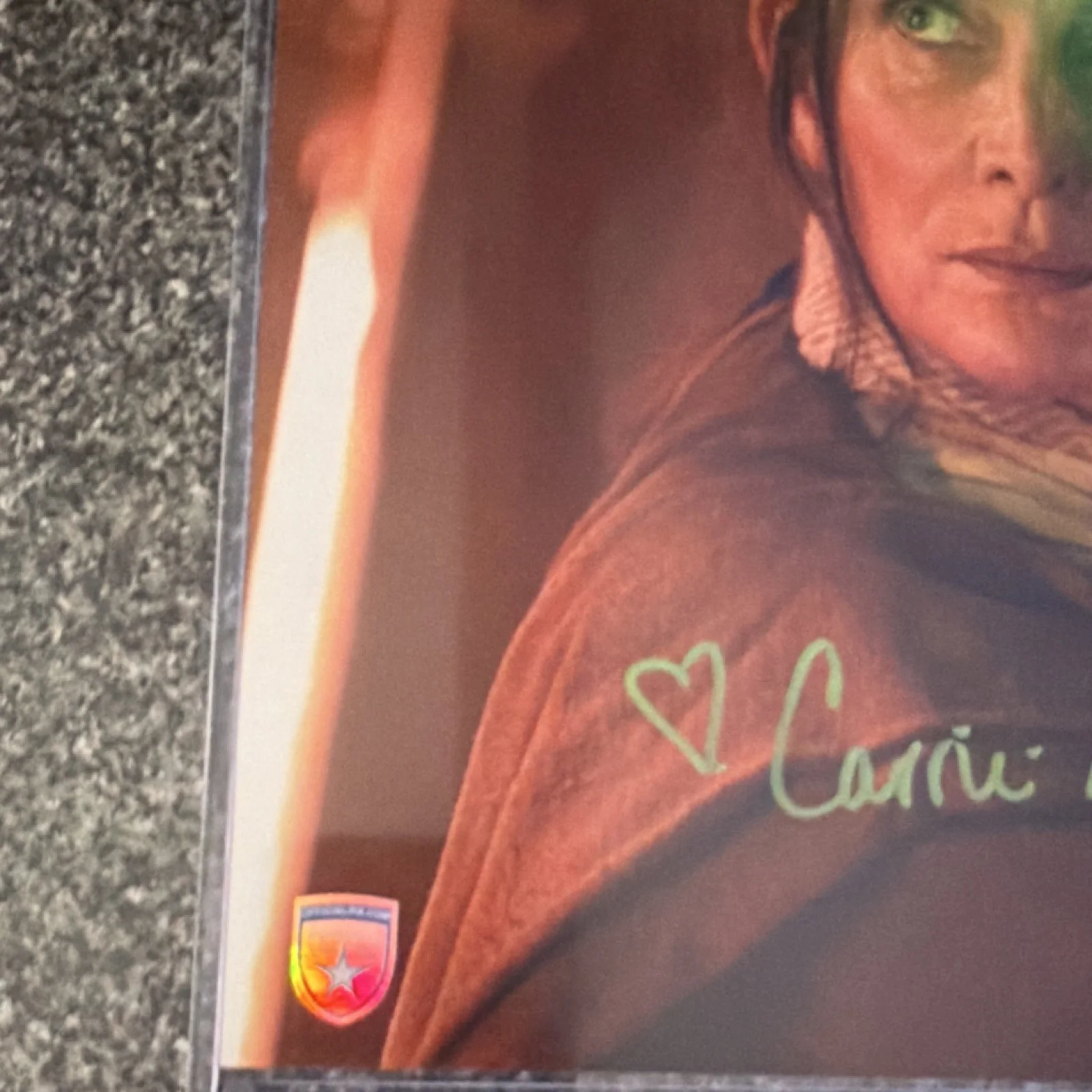 Carrie-Anne Moss — Carrie-Anne Moss Autographed 11x14 photograph official pix Authenticated, image 2