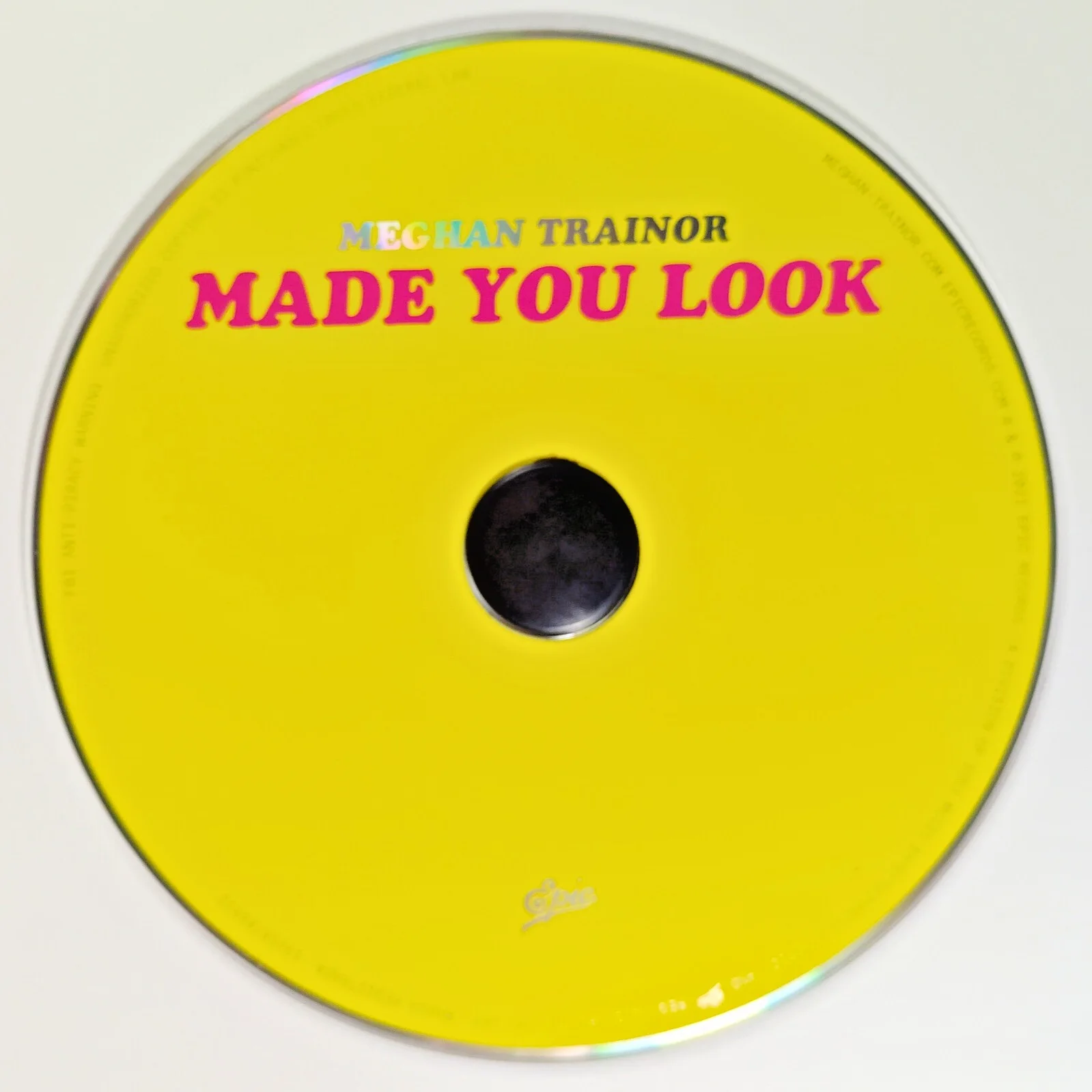 Meghan Trainor — Meghan Trainor Signed Made You Look CD Framed Beckett BAS COA Pop RnB Album, изображение 4