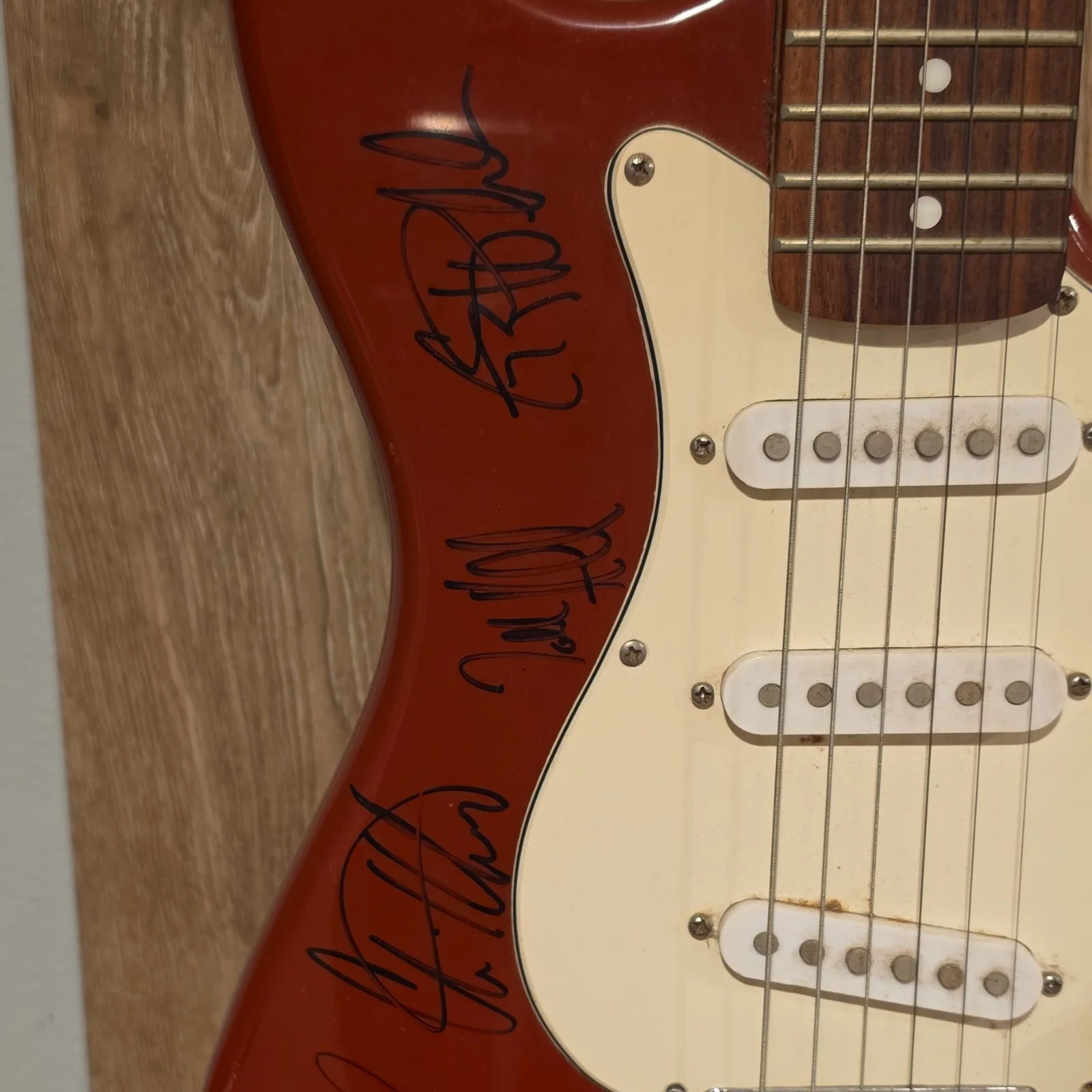 Stagg Red Electric Guitar Signed Multiple Signatures from Rock Band 3 Doors Down, image 3