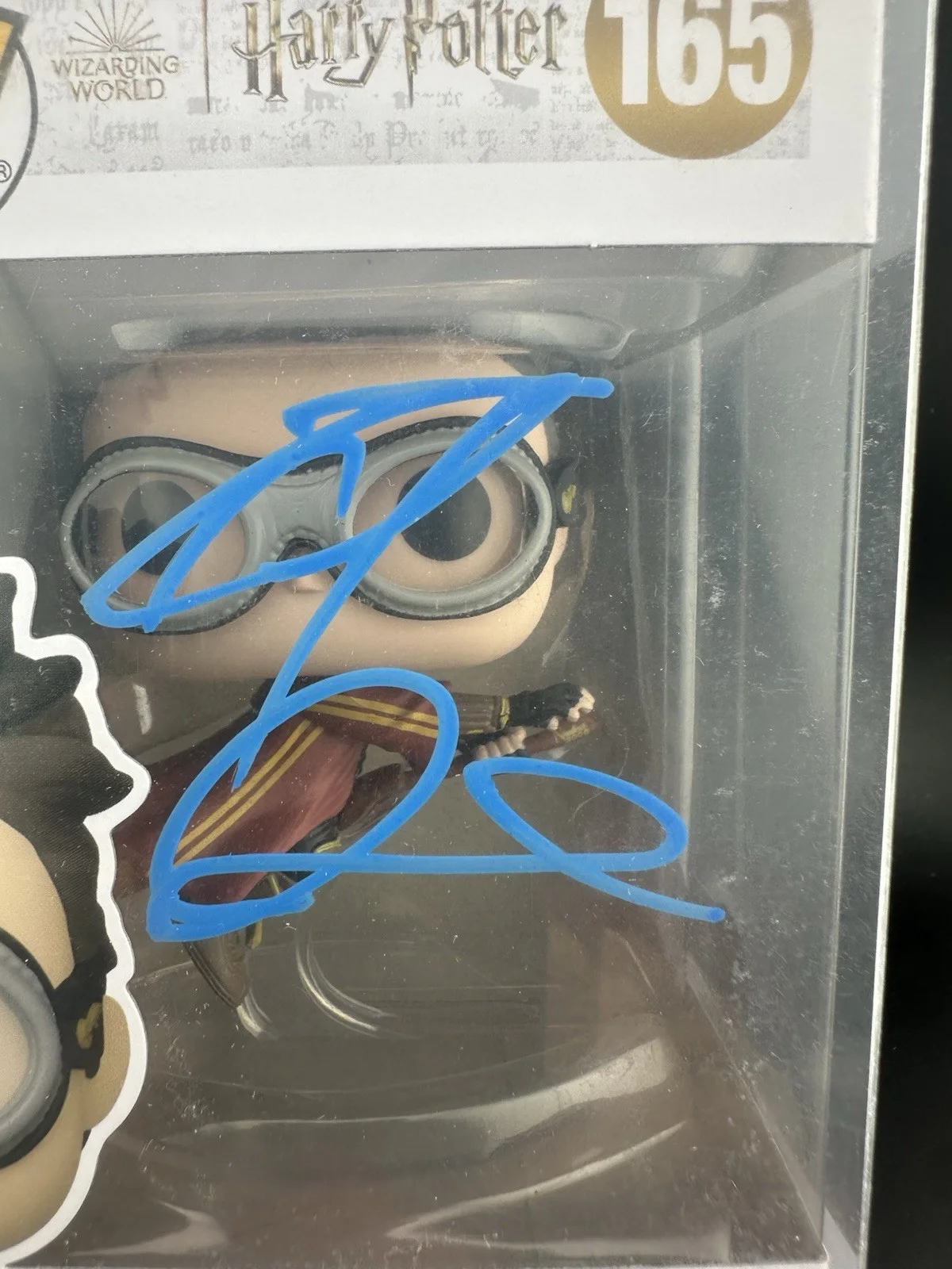 Daniel Radcliffe — Daniel Radcliffe Signed Harry Potter #01 Funko Pop Beckett Rare Actor Autograph, image 2