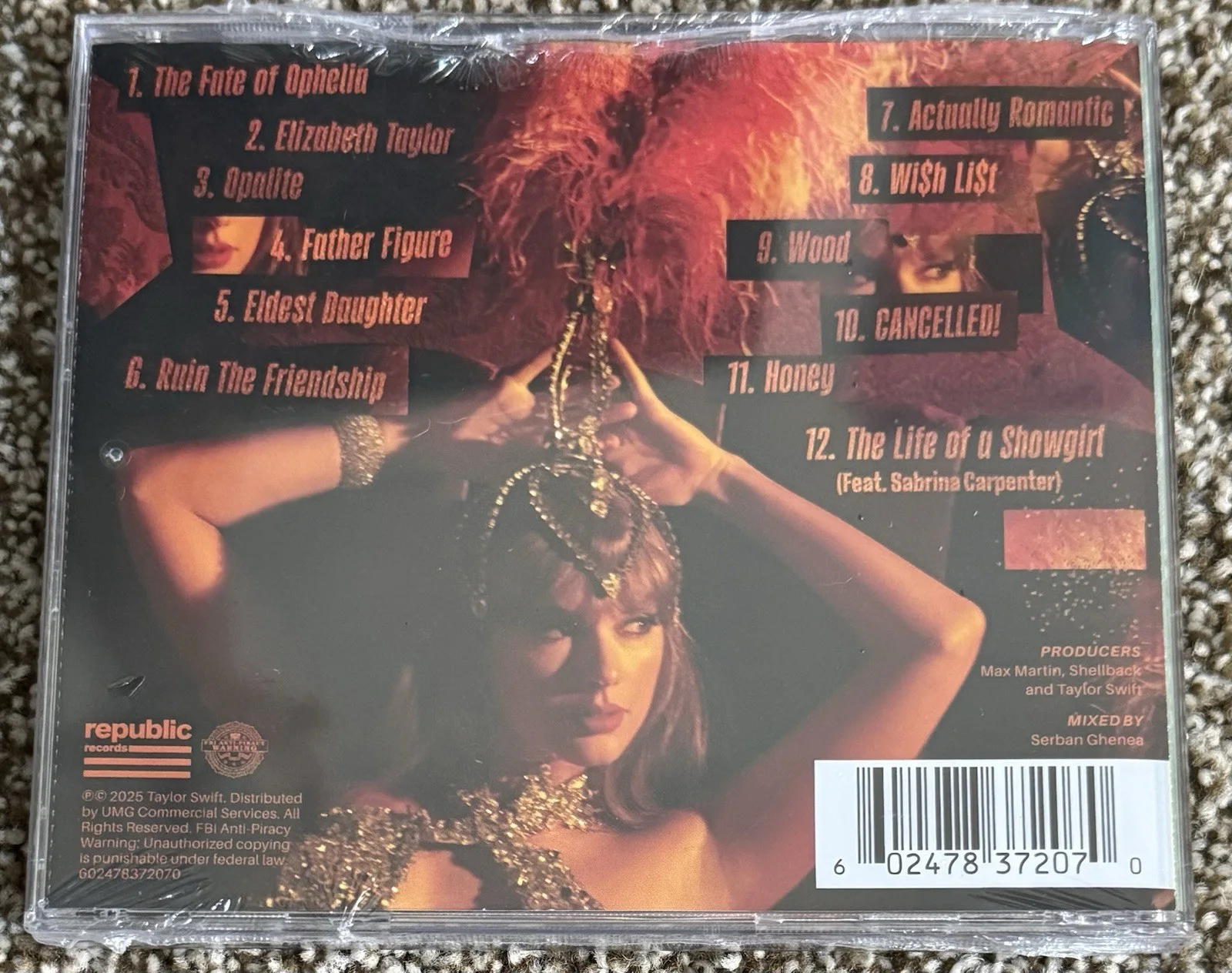 Taylor Swift 'The Life of a Showgirl' CD with Hand-Signed Photo 1 Sealed, изображение 2