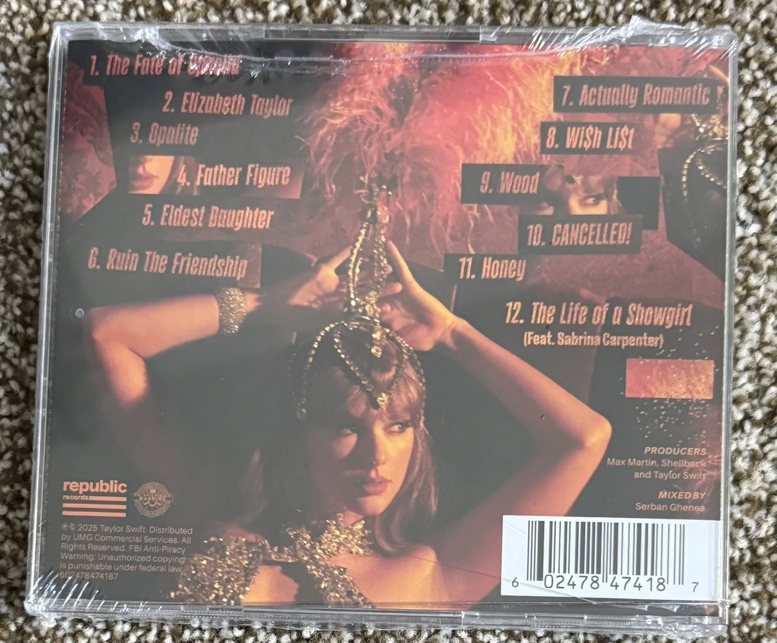 Taylor Swift 'The Life of a Showgirl' CD with Hand-Signed Photo 3 Sealed, изображение 2