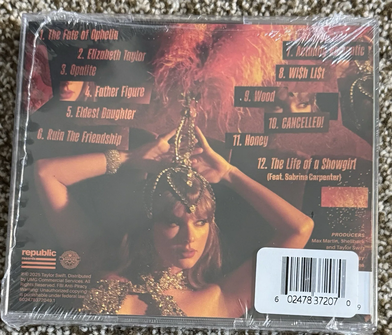 Taylor Swift 'The Life of a Showgirl' CD with Hand-Signed Photo 1 Sealed, изображение 2