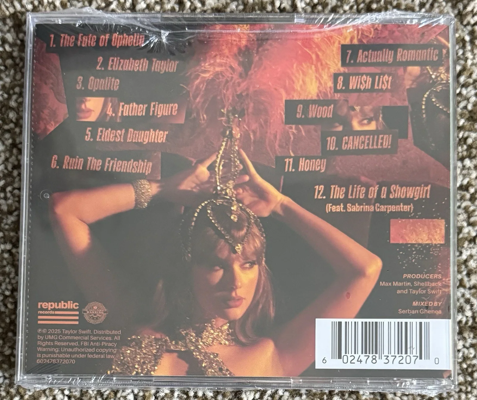 Taylor Swift 'The Life of a Showgirl' CD with Hand-Signed Photo 1 Sealed, изображение 2