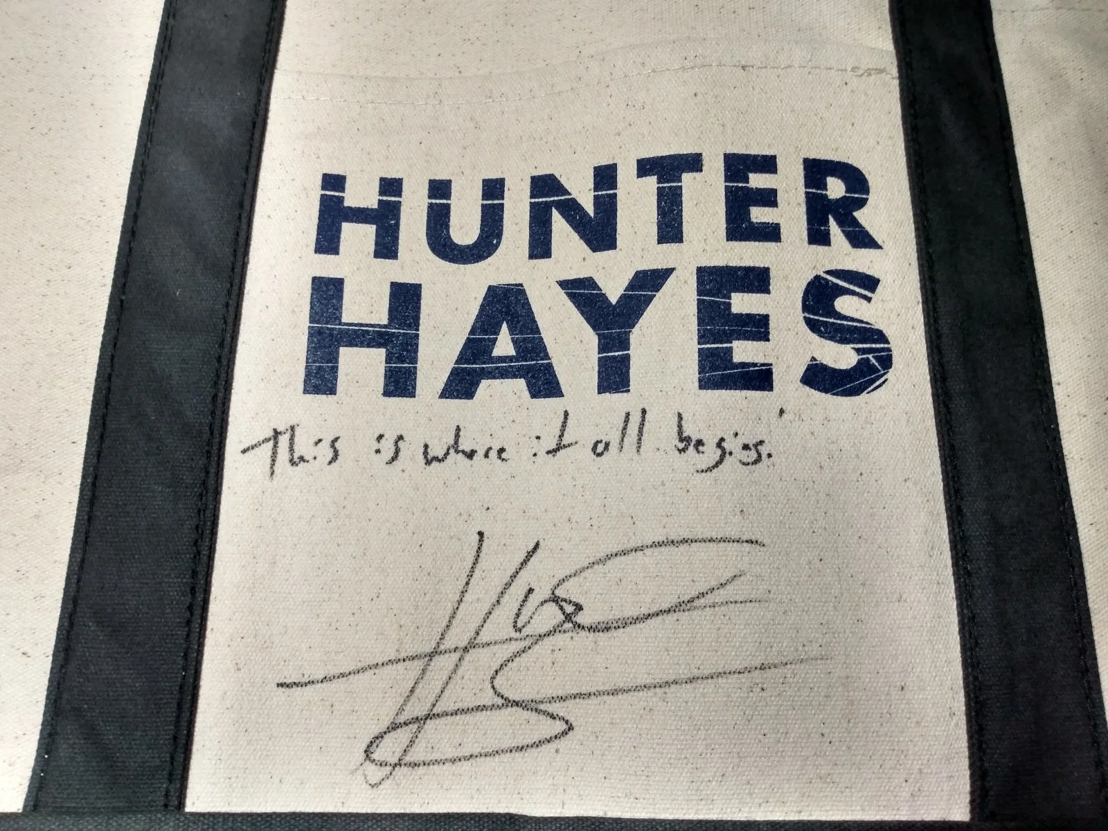 Hunter Hayes SIGNED Bag Actual Real Autograph Country Western Singer Songwriter, image 4