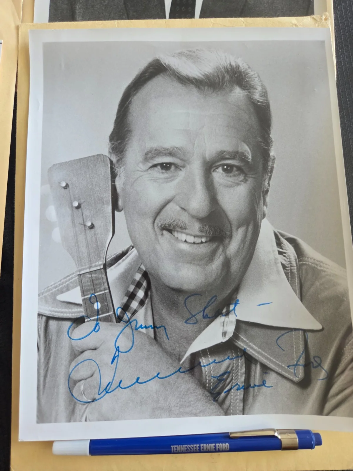 Tennessee Ernie Ford Autographed 8x10 Photo Signed Includes Ink Pen Used! RARE!, изображение 2