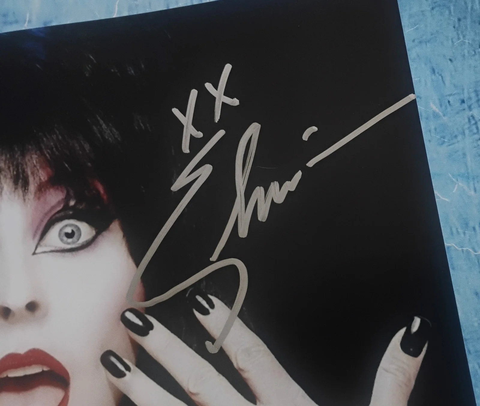 Elvira Hand Signed 8x10 Photo COA Cassandra Peterson NO US TARIFFS, изображение 3