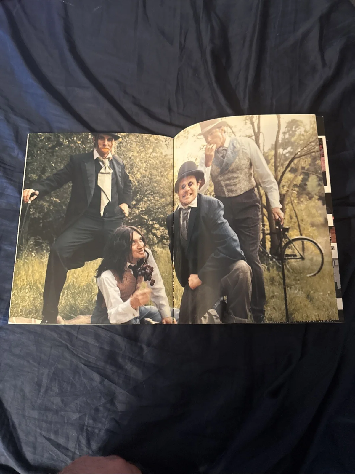 RED HOT CHILI PEPPERS-Full Band Signed CALIFORNICATION Concert Program, изображение 5