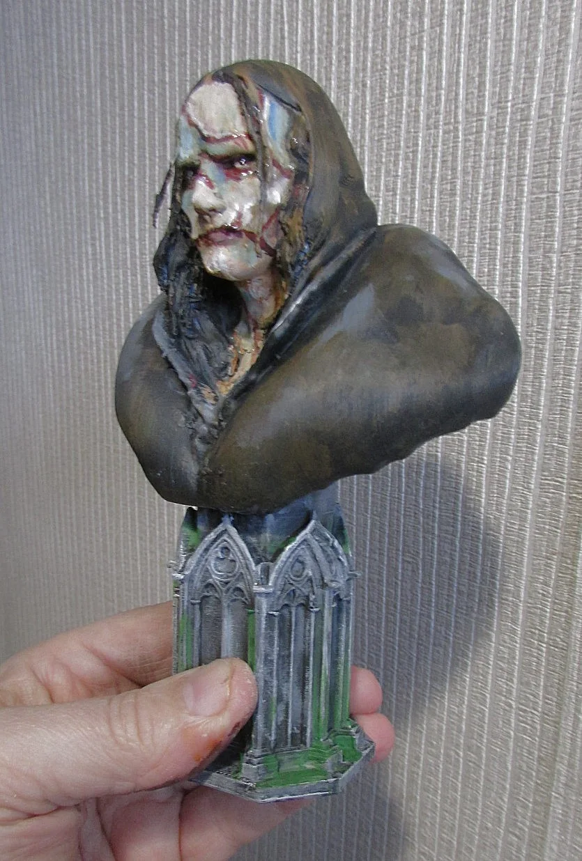 GUILLERMO DELTORO'S FRANKENSTEIN MONSTER 1/4 BUST/ STATUE FINISHED, image 3