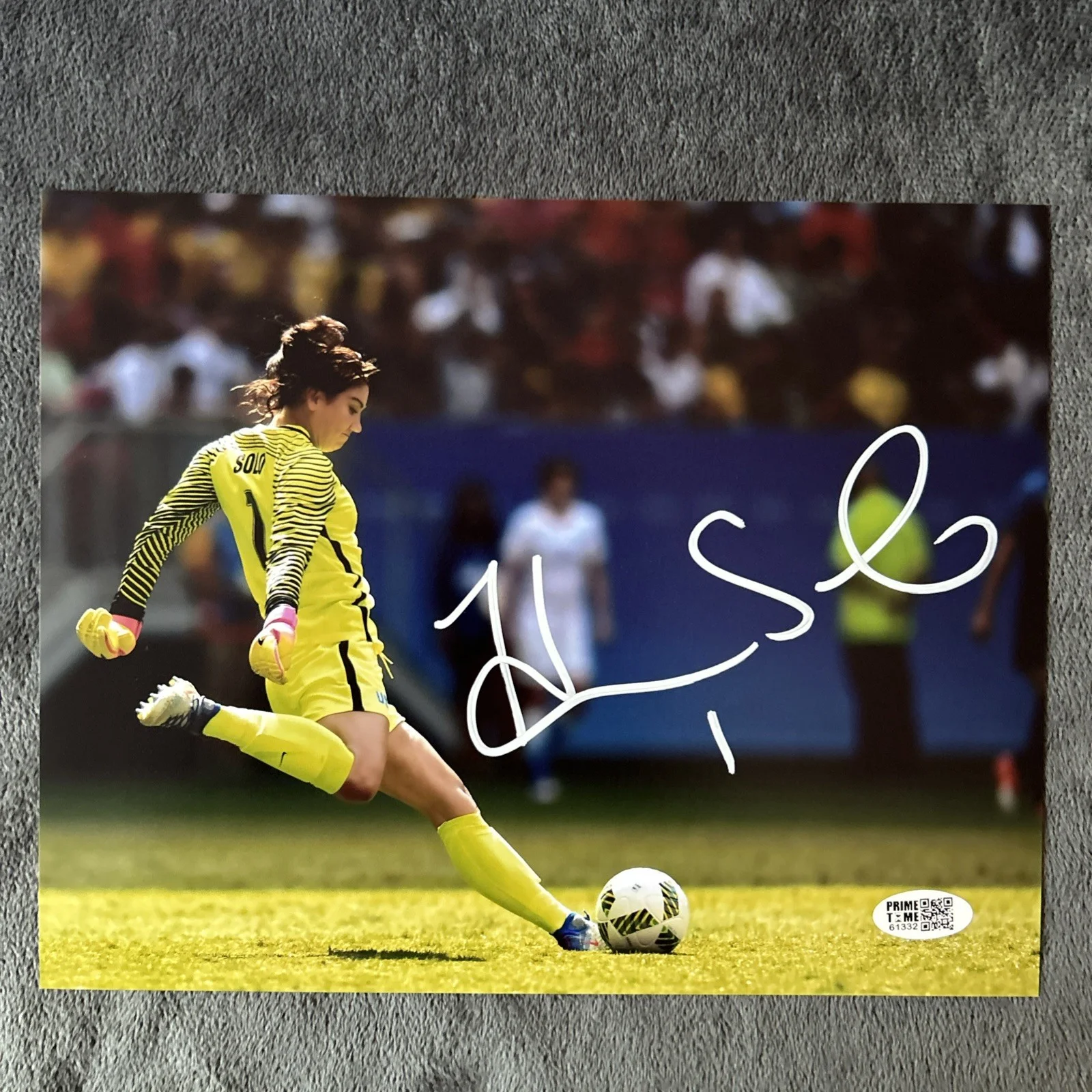 Hope Solo — Hope Solo Signed 8x10 Picture Autographed Photo with COA