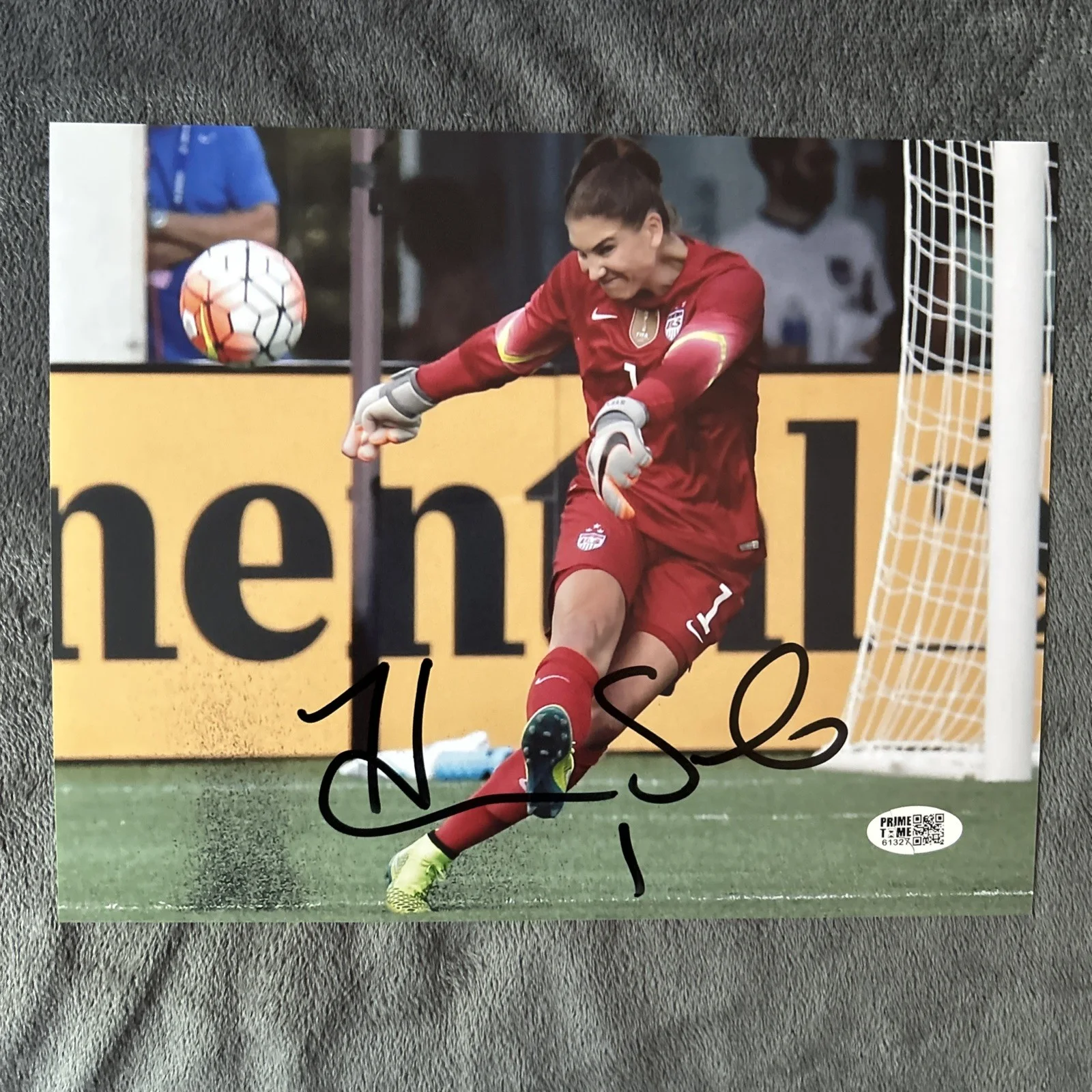 Hope Solo — Hope Solo Signed 8x10 Picture Autographed Photo with COA
