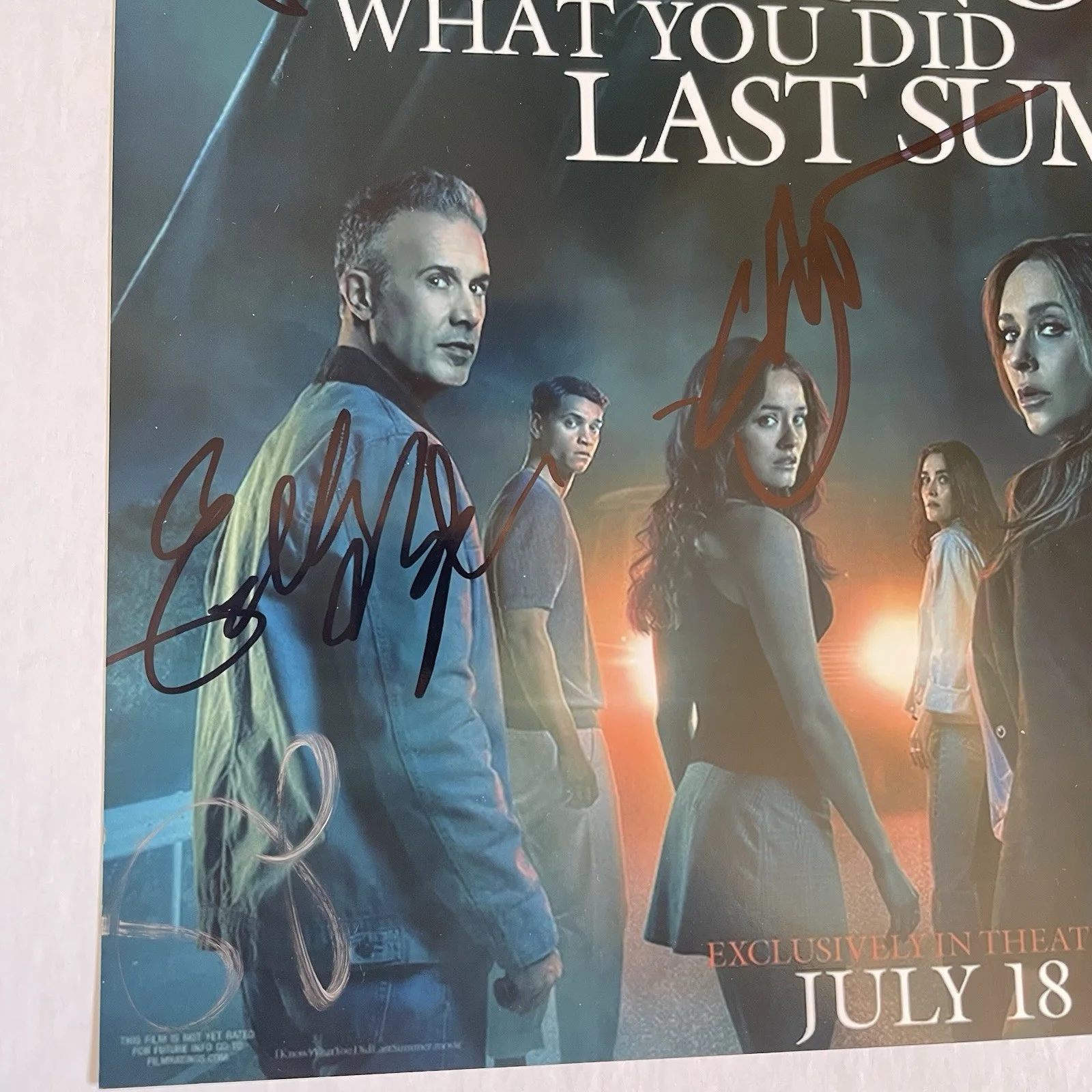 IKWYDLS CAST — RARE "I KNOW WHAT YOU DID LAST SUMMER" MULTI-CAST SIGNED by 7, 8x10 PHOTO SWAU, image 2