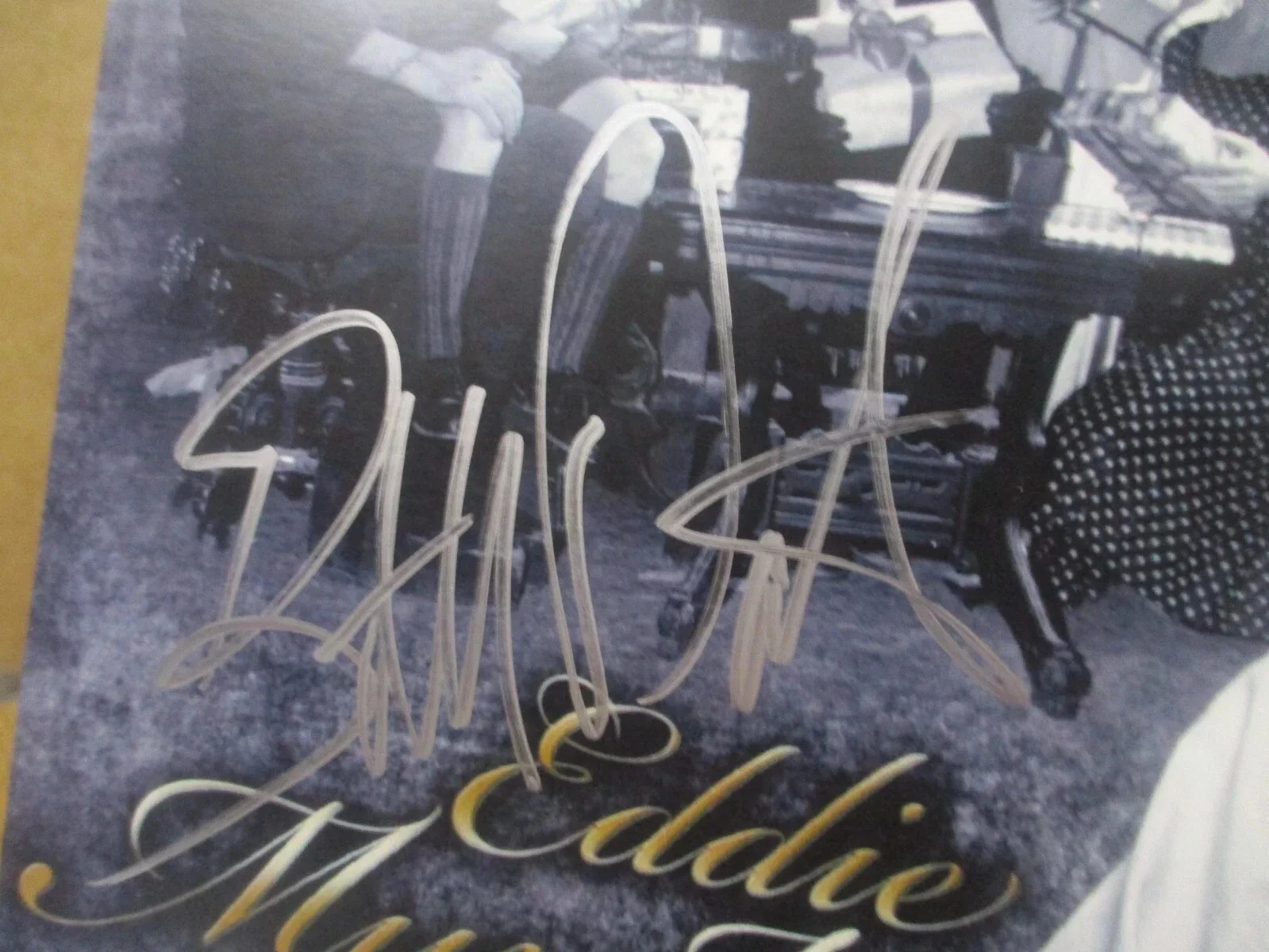 BUTCH PATRICK — BUTCH PATRICK AUTHENTIC AUTOGRAPHED/SIGNED 8X10 PHOTO EDDIE ON THE MUNSTERS, image 2