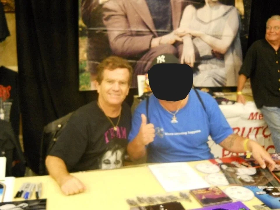BUTCH PATRICK — BUTCH PATRICK AUTHENTIC AUTOGRAPHED/SIGNED 8X10 PHOTO EDDIE ON THE MUNSTERS, image 3