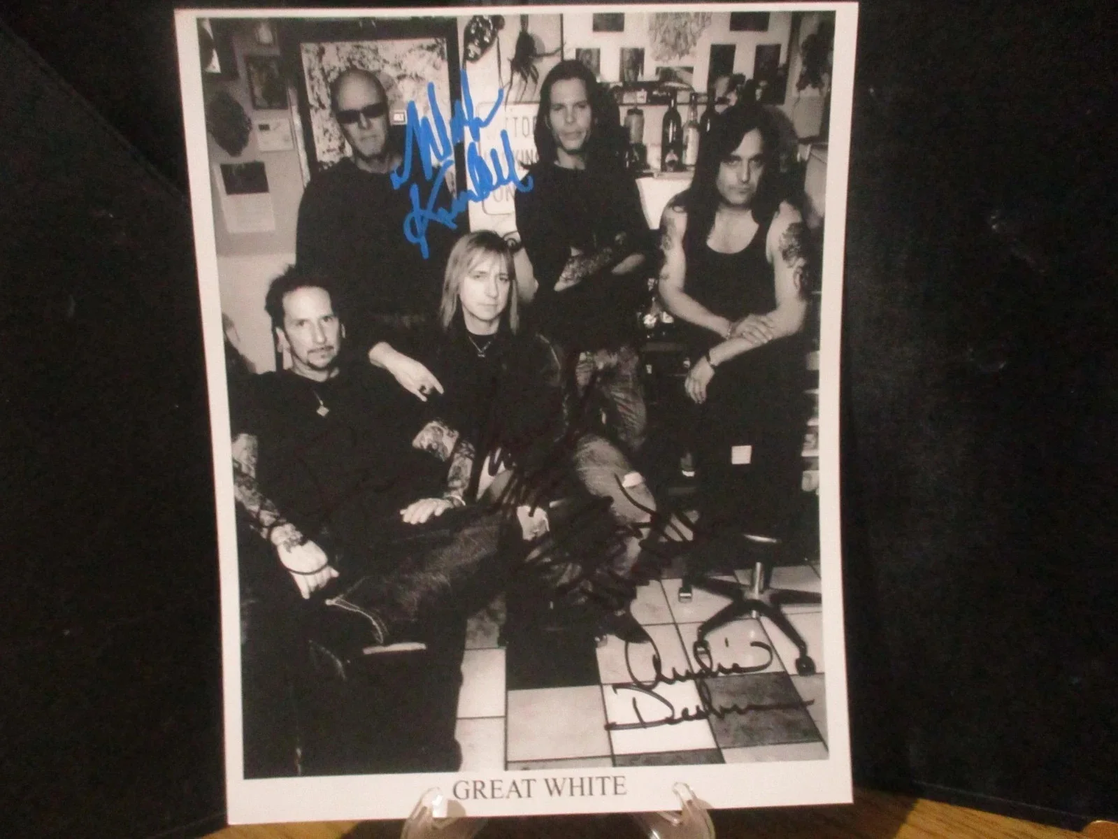 GREAT WHITE AUTHENTIC SIGNED/AUTOGRAPHED 8X10 PHOTO JACK RUSSELL (RIP) + 4, image 2