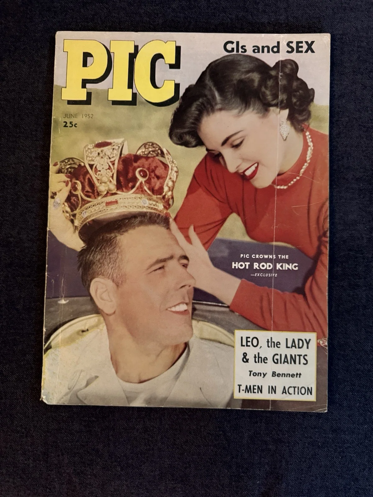 Tony Bennett Autographed Vintage 1952 PIC Magazine, изображение 3