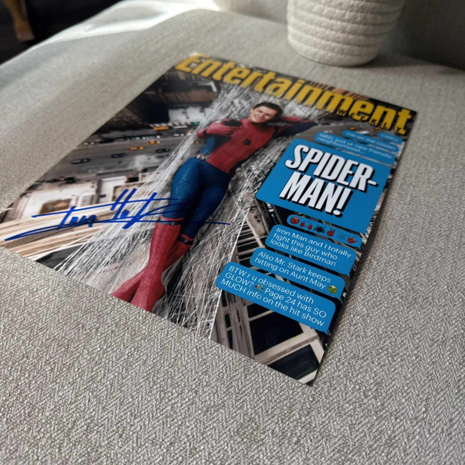 Tom Holland Spider-Man Autographed Signed 8X10 Photo w/COA Proof & Hologram !!, изображение 3