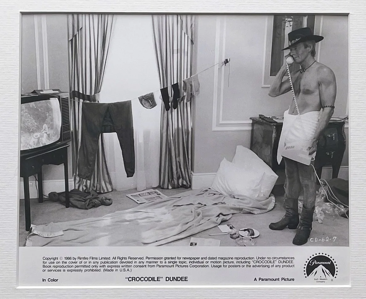 Crocodile Dundee II Photo Framed Original 8X10 Inch B&W Press Publicity Still, image 3