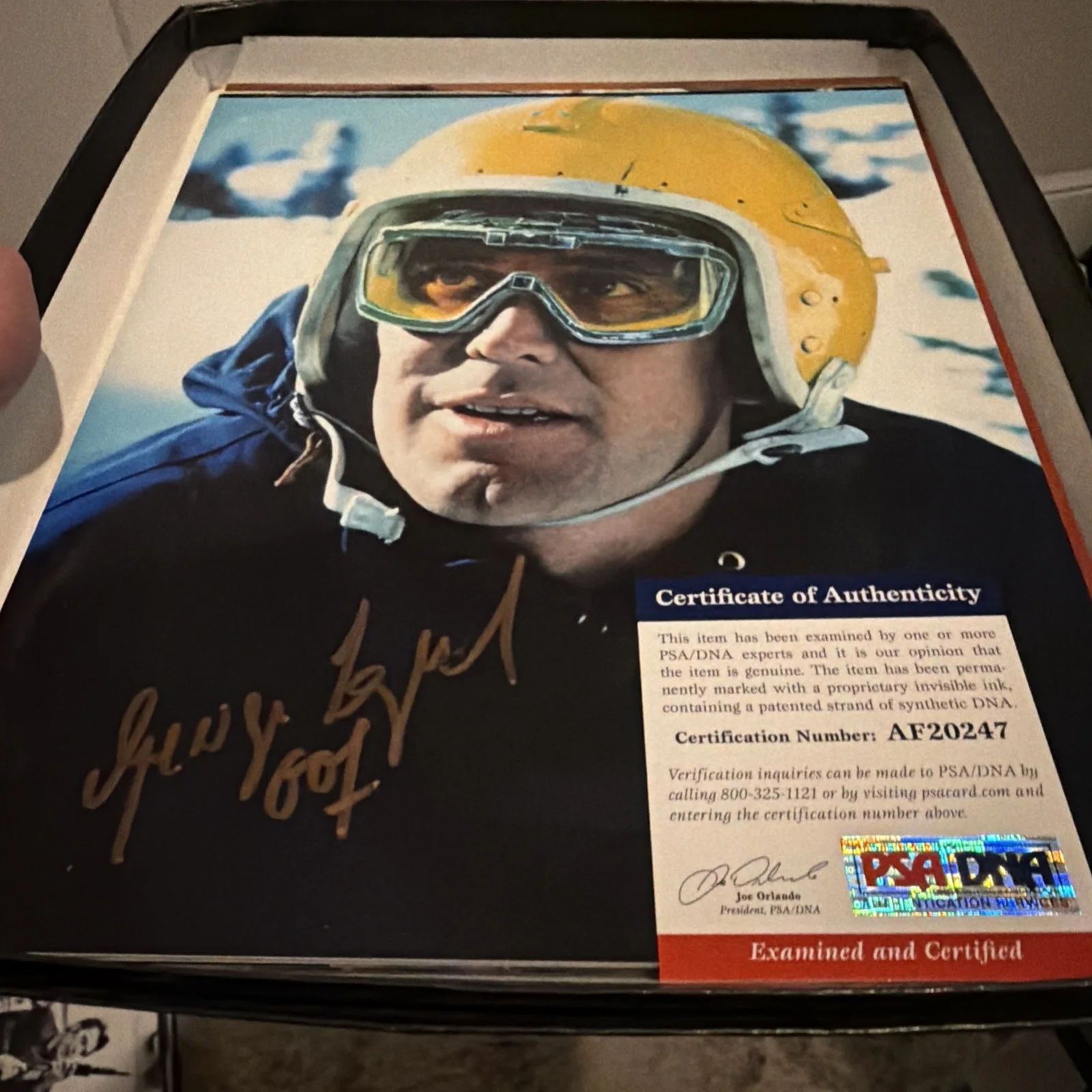 George Lazenby (James Bond 007) signed 8x10 Autograph Photo PSA COA Cert, изображение 5
