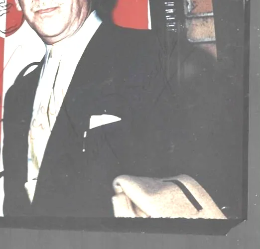 original Hand signed 8 x 10 photo of Melvyn Douglas, изображение 2