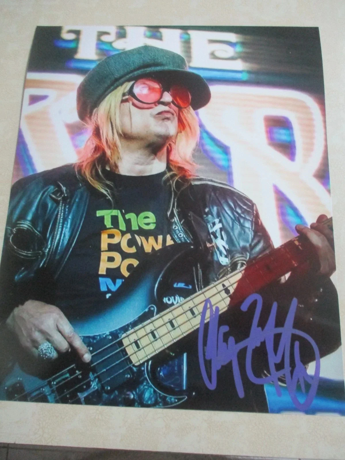 CHIP Z'NUFF (ENUFF Z'NUFF) AUTHENTIC AUTOGRAPHED/SIGNED 8X10 PHOTO, изображение 2