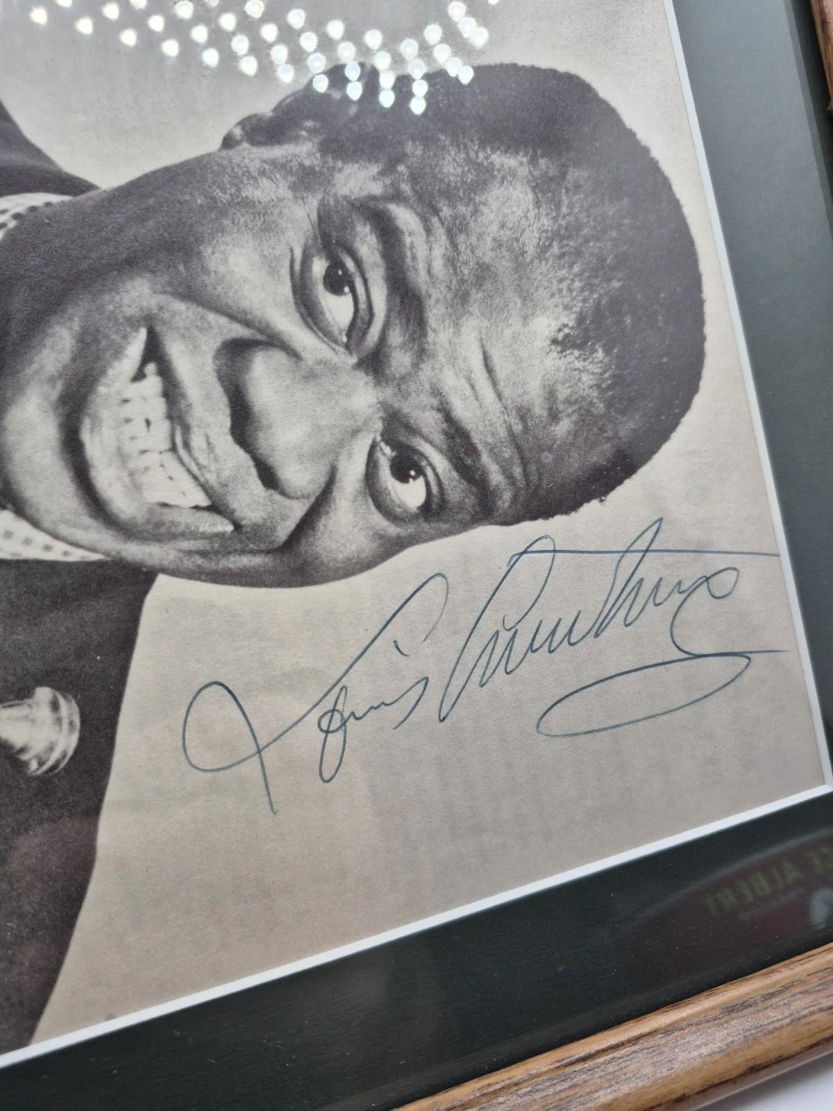 *SIGNED* Louis Armstrong 12"×15" Framed Estate Find, image 4