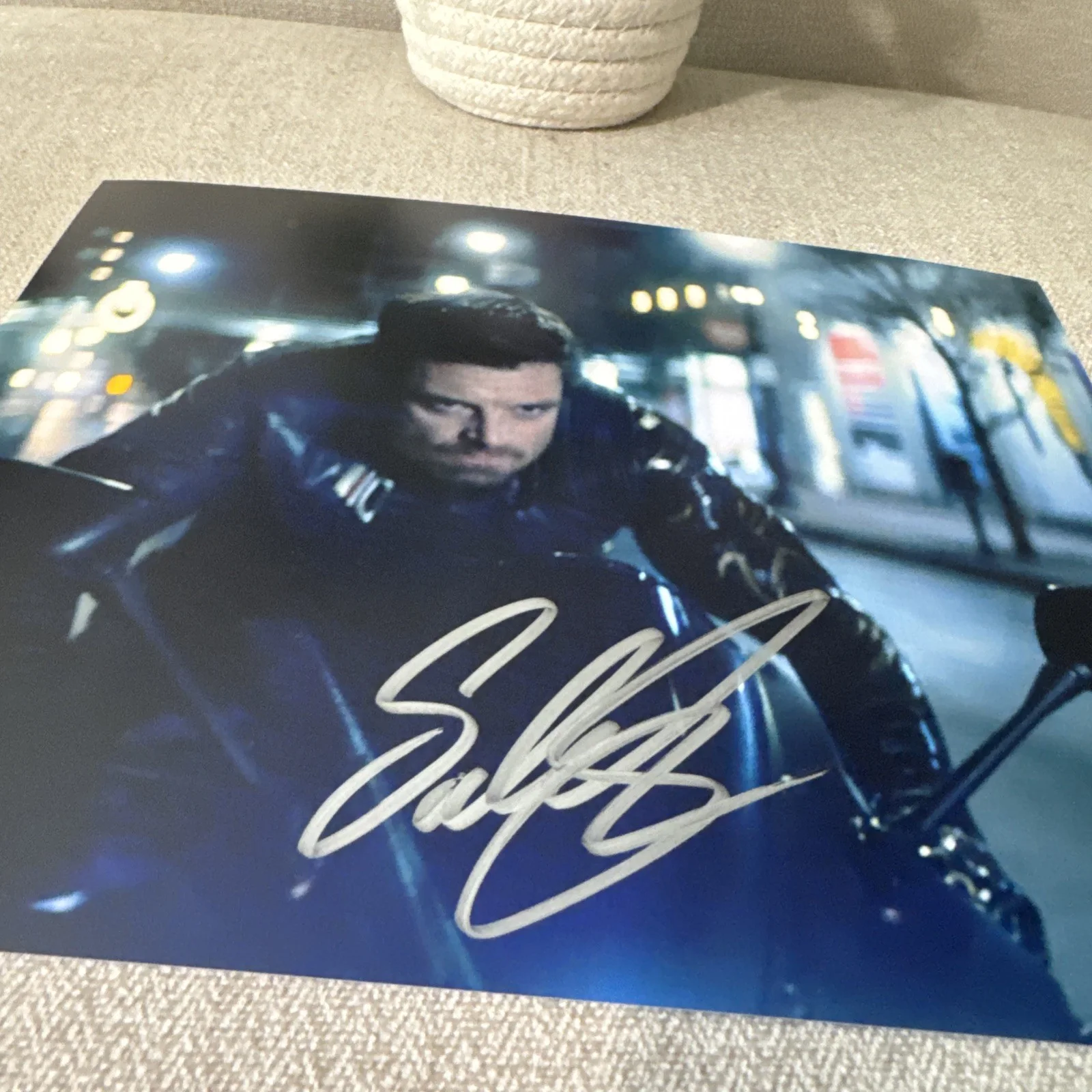 Sebastian stan — Sebastian Stan Signed 8x10 Winter Soldier Captain America Marvel w/COA & Holo !!, image 4