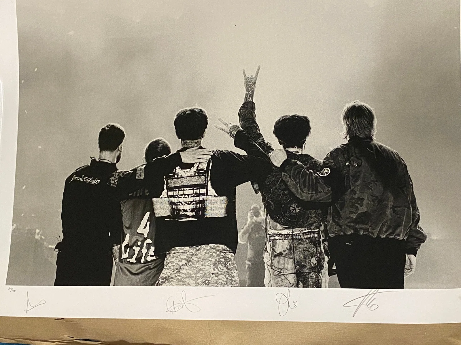Bring Me The Horizon Authentic Autographed Photographic Print 89/100 SUPER RARE, image 5