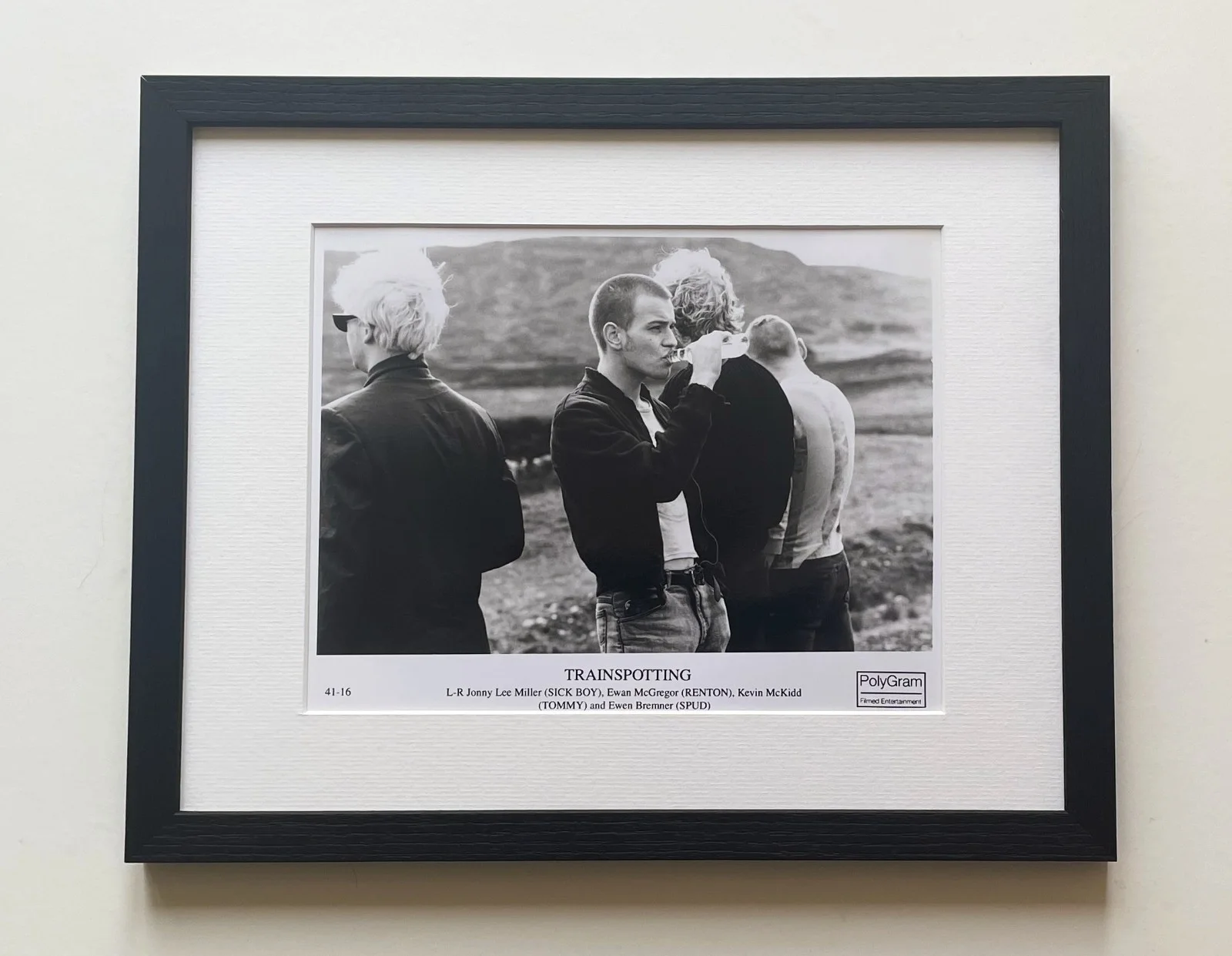 Trainspotting Photo Original 8X10 Inch B&W Press Publicity Still: Framed, image 2
