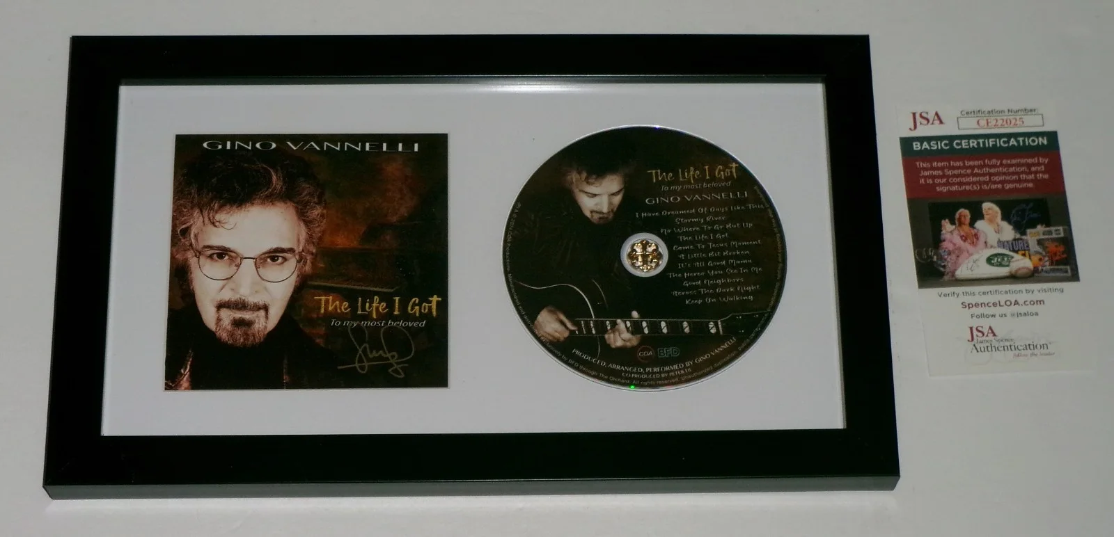 FRAMED Gino Vannelli The Life I Got Signed CD Insert JSA CERT, image 2