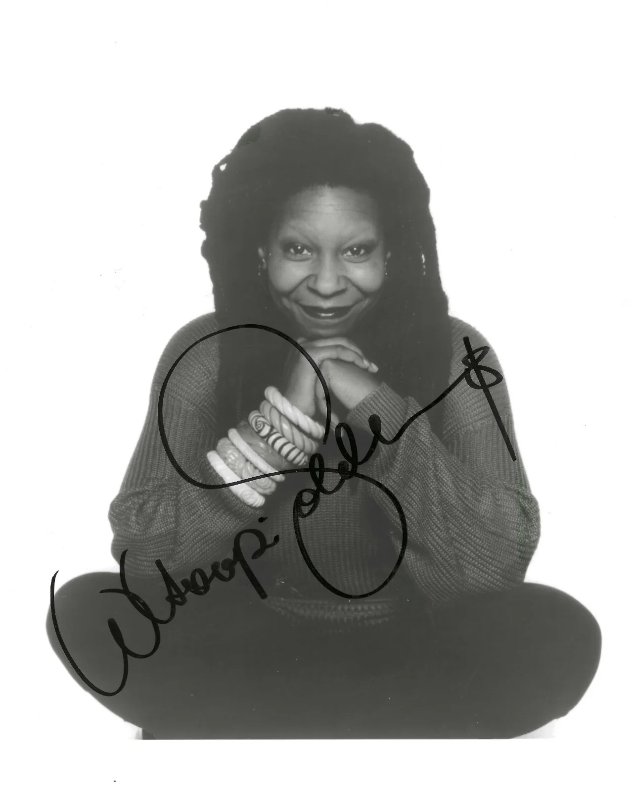 Whoopi Goldberg — WHOOPI GOLDBERG signed 8x10 autographed photo / "Sister Act"