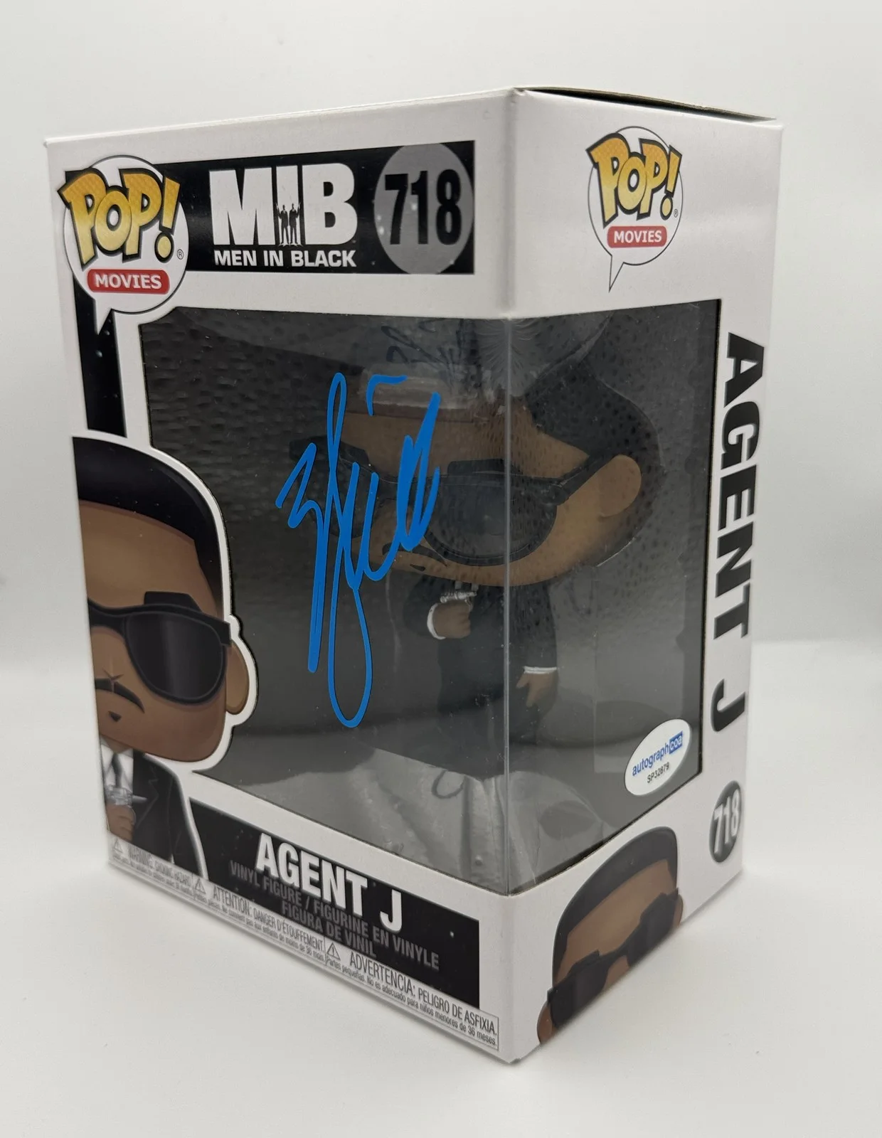 Will Smith — Will Smith "Men in Black" AUTOGRAPH Signed 'Agent J' 718 Funko Pop Figure ACOA, изображение 2