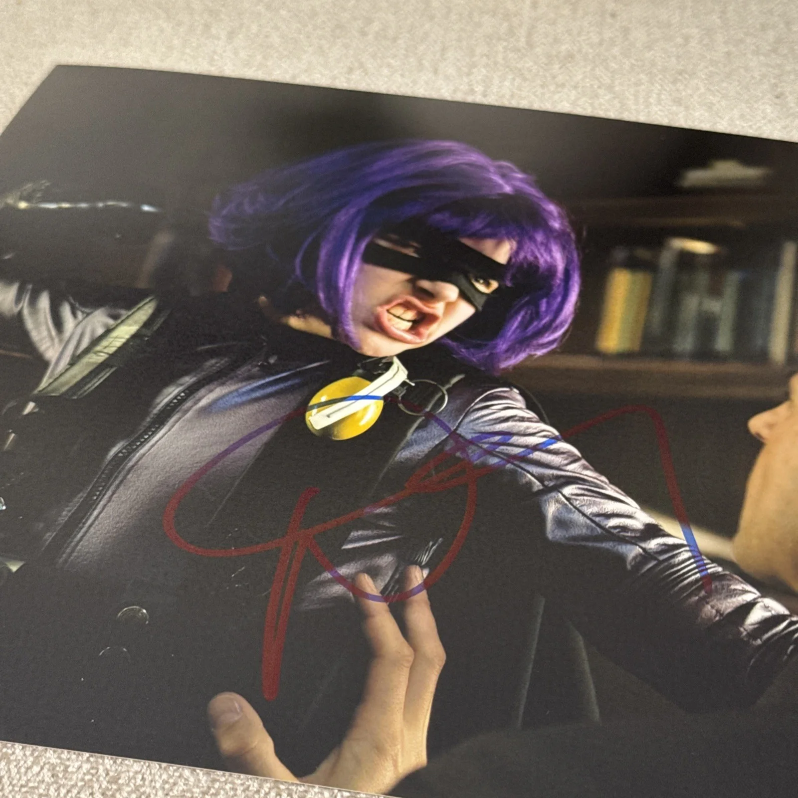 Chloe Grace Moretz — CHLOE GRACE MORETZ KICKASS Movie Autograph Signed 8x10 Photo COA w/COA Hologram, изображение 4