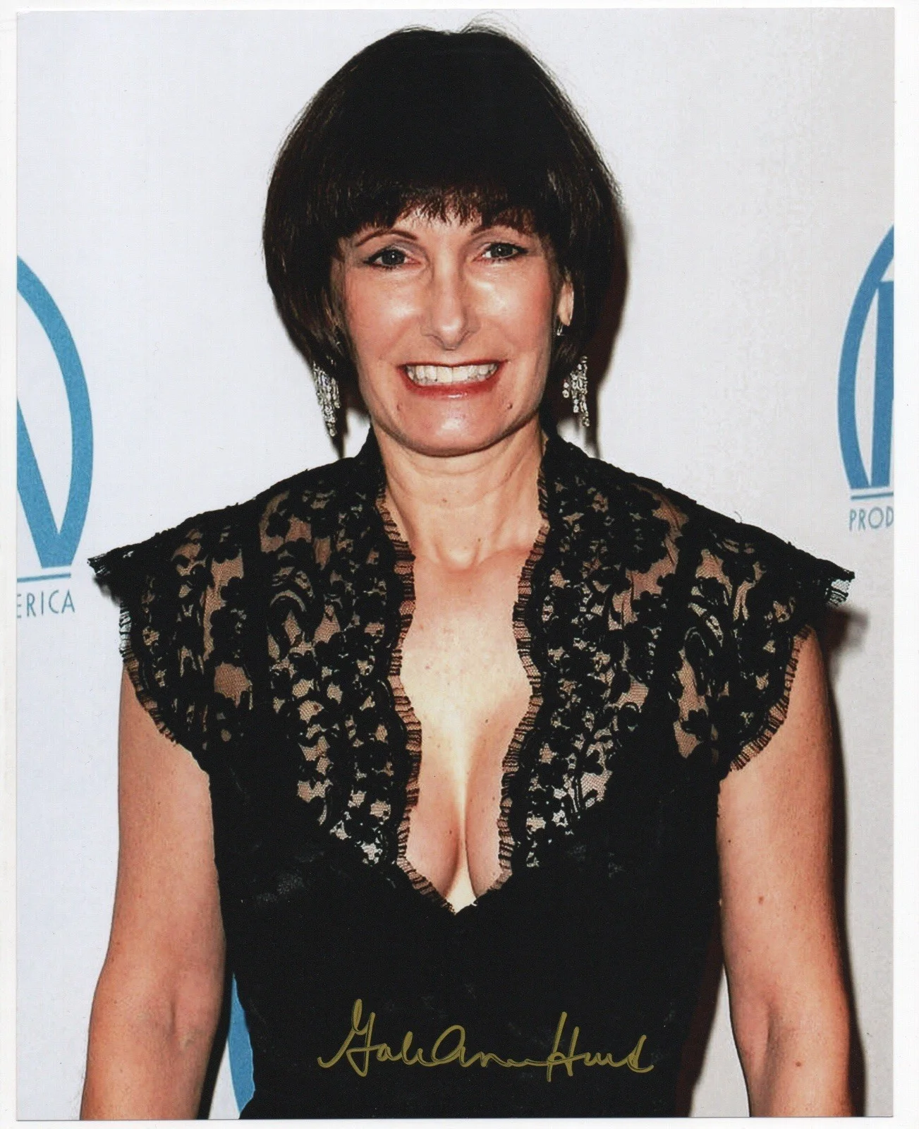 Gale Anne Hurd — Gale Anne Hurd signed autograph 8x10 Photo No COA Pass BAS PSA JSA Producer TWD